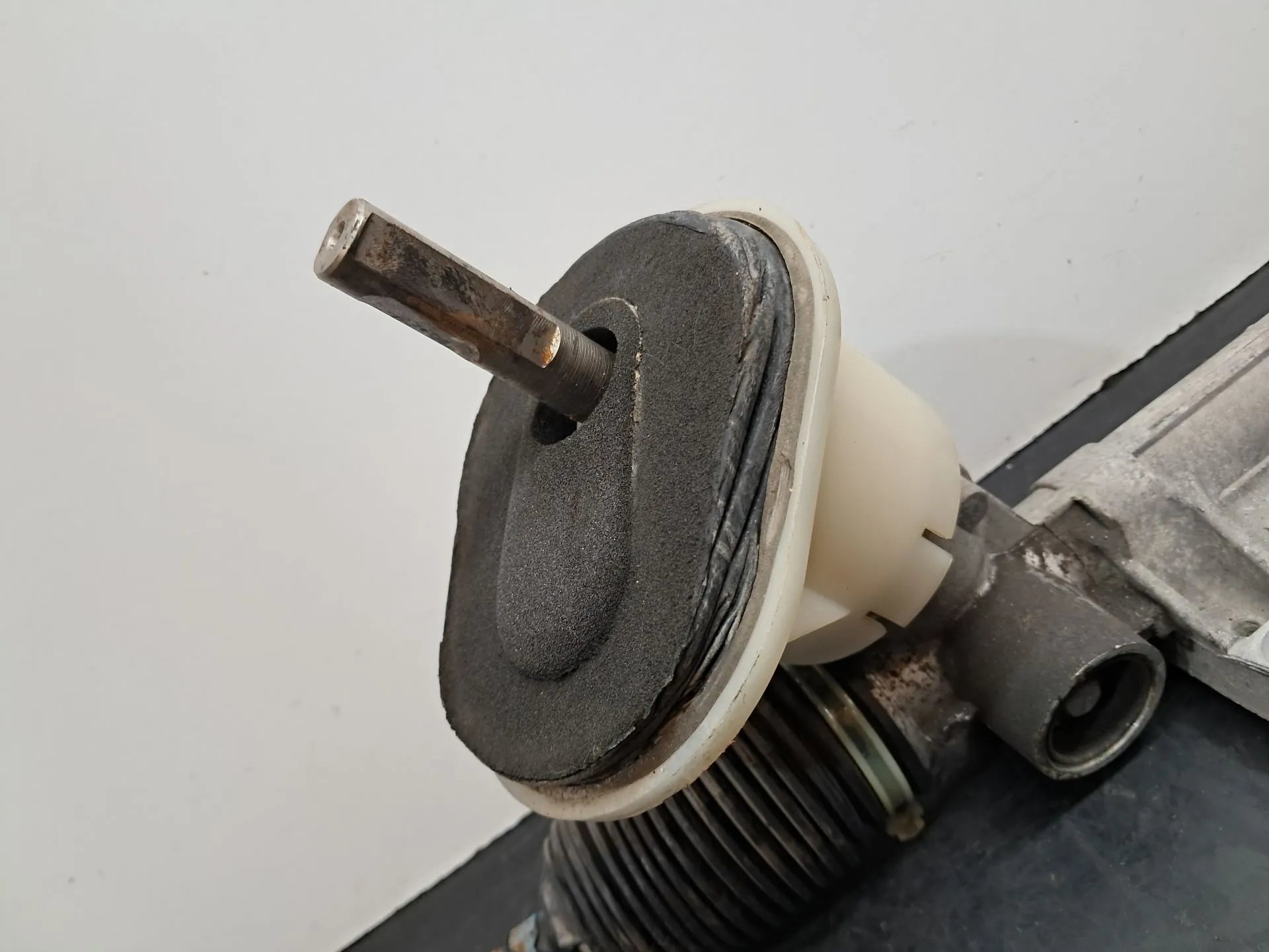 Boîtier de direction RENAULT Clio III (BR0/1, CR0/1) Imagem-3