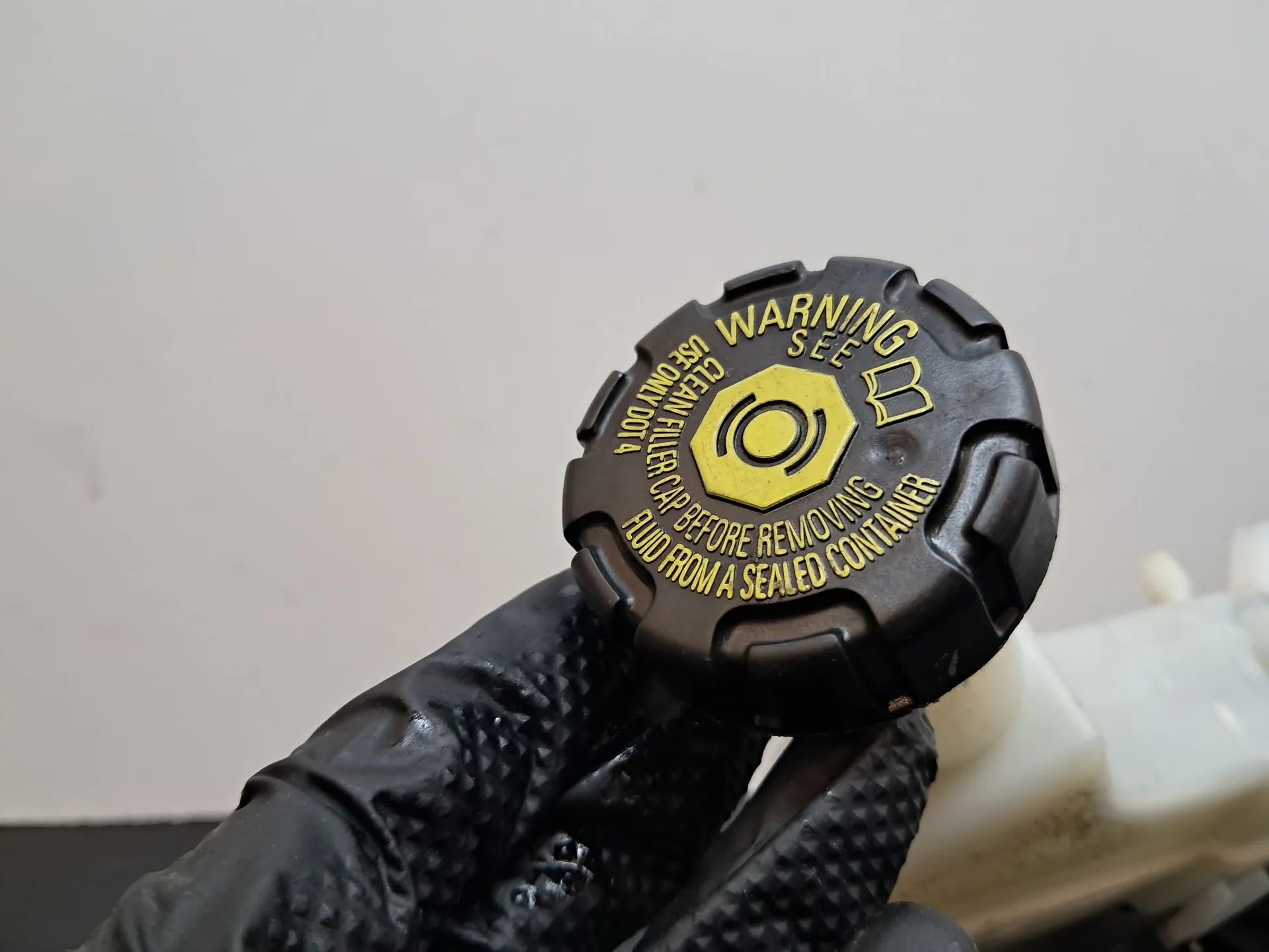 Pompa centrale dei freni RENAULT Clio III (BR0/1, CR0/1) Imagem-2