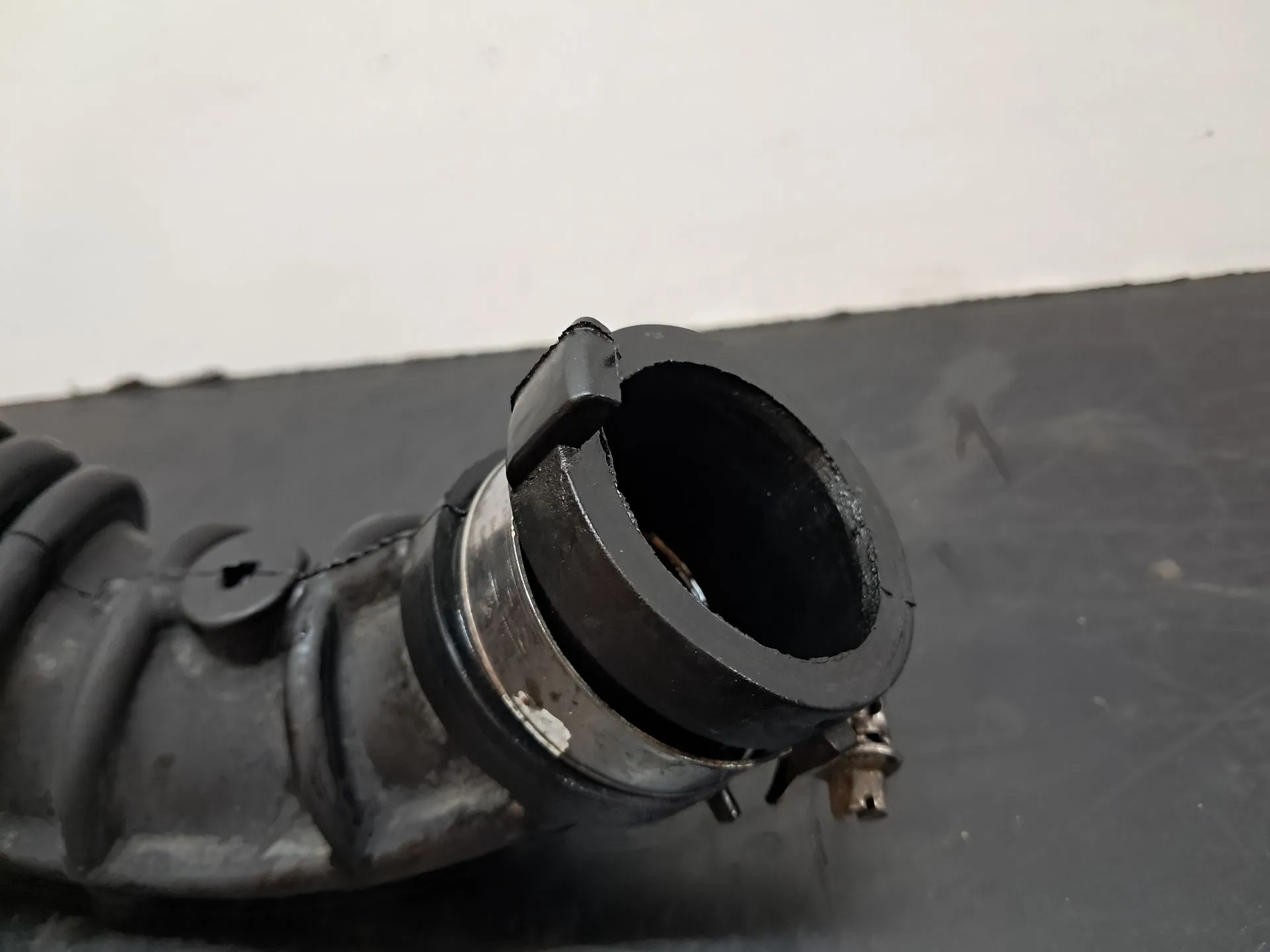 Tubo de admisión RENAULT Clio III (BR0/1, CR0/1) Imagem-3