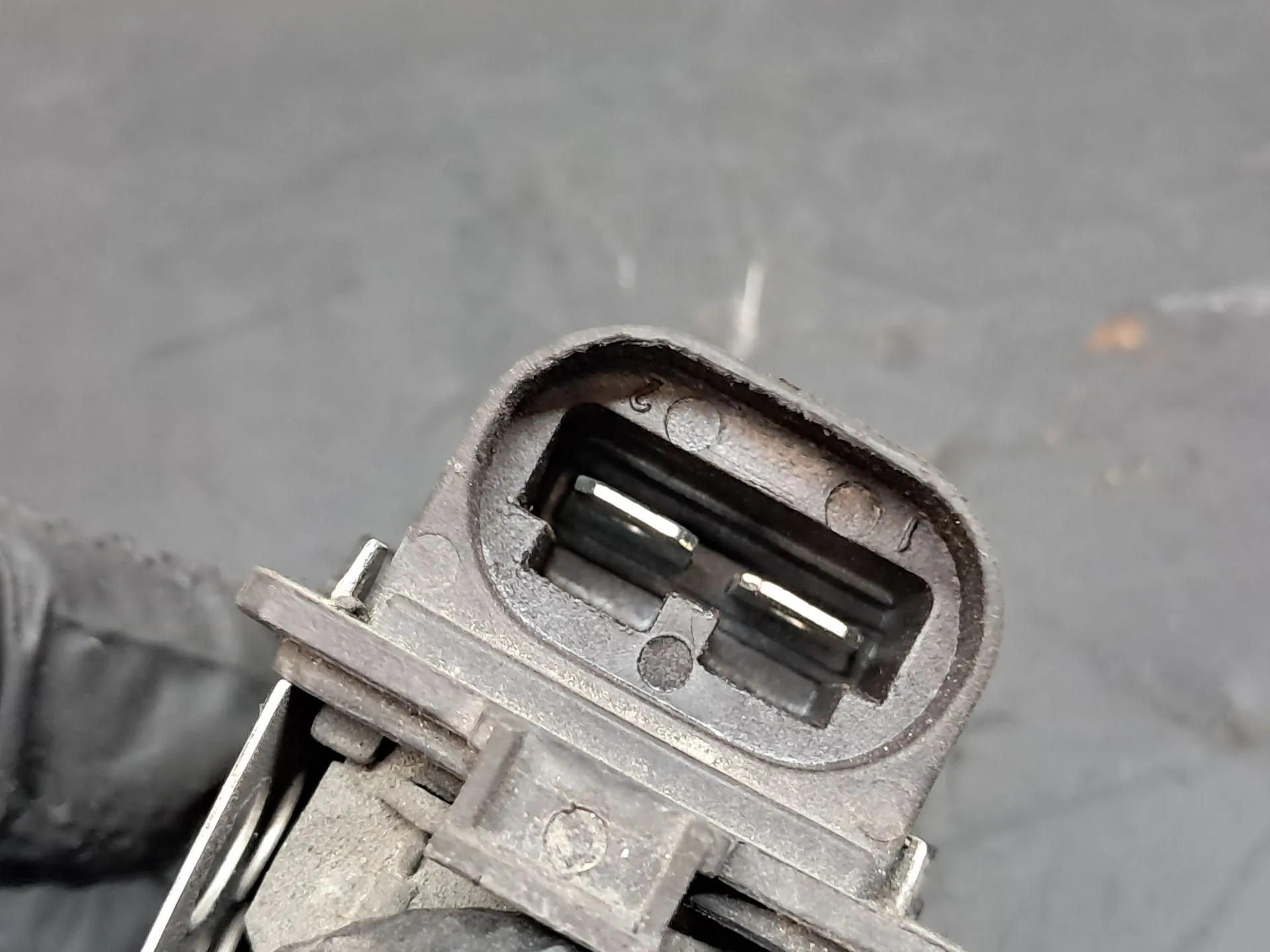 Resistencia ventilador RENAULT Clio III (BR0/1, CR0/1) Imagem-2