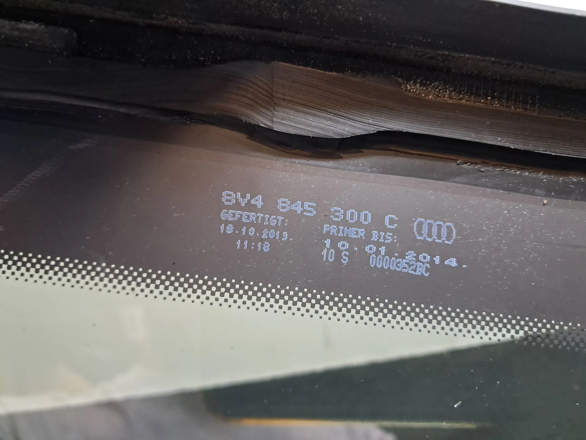 Vetro del pannello posteriore destro AUDI A3 Sportback (8VA, 8VF) Imagem-3