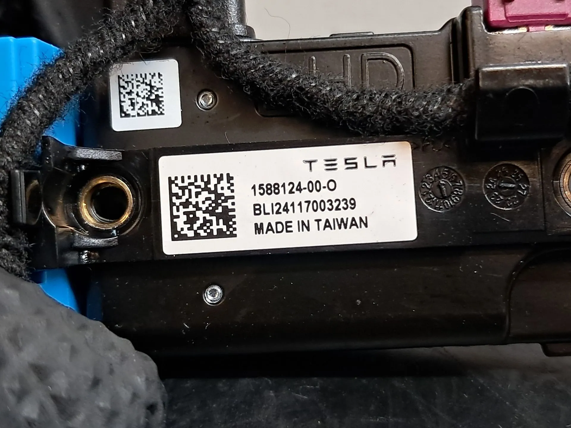 Câmera frontal TESLA Model Y (5YJY) Imagem-2