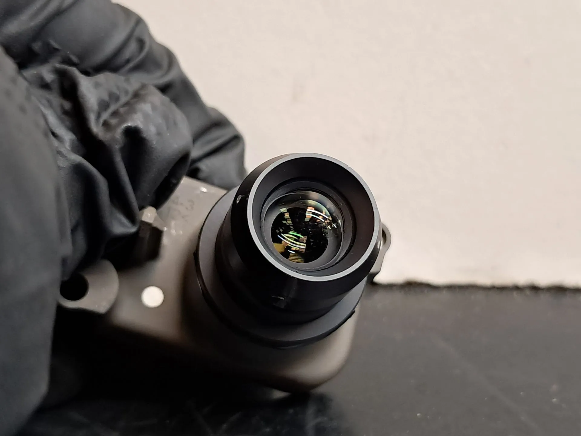 Câmera frontal TESLA Model Y (5YJY) Imagem-1