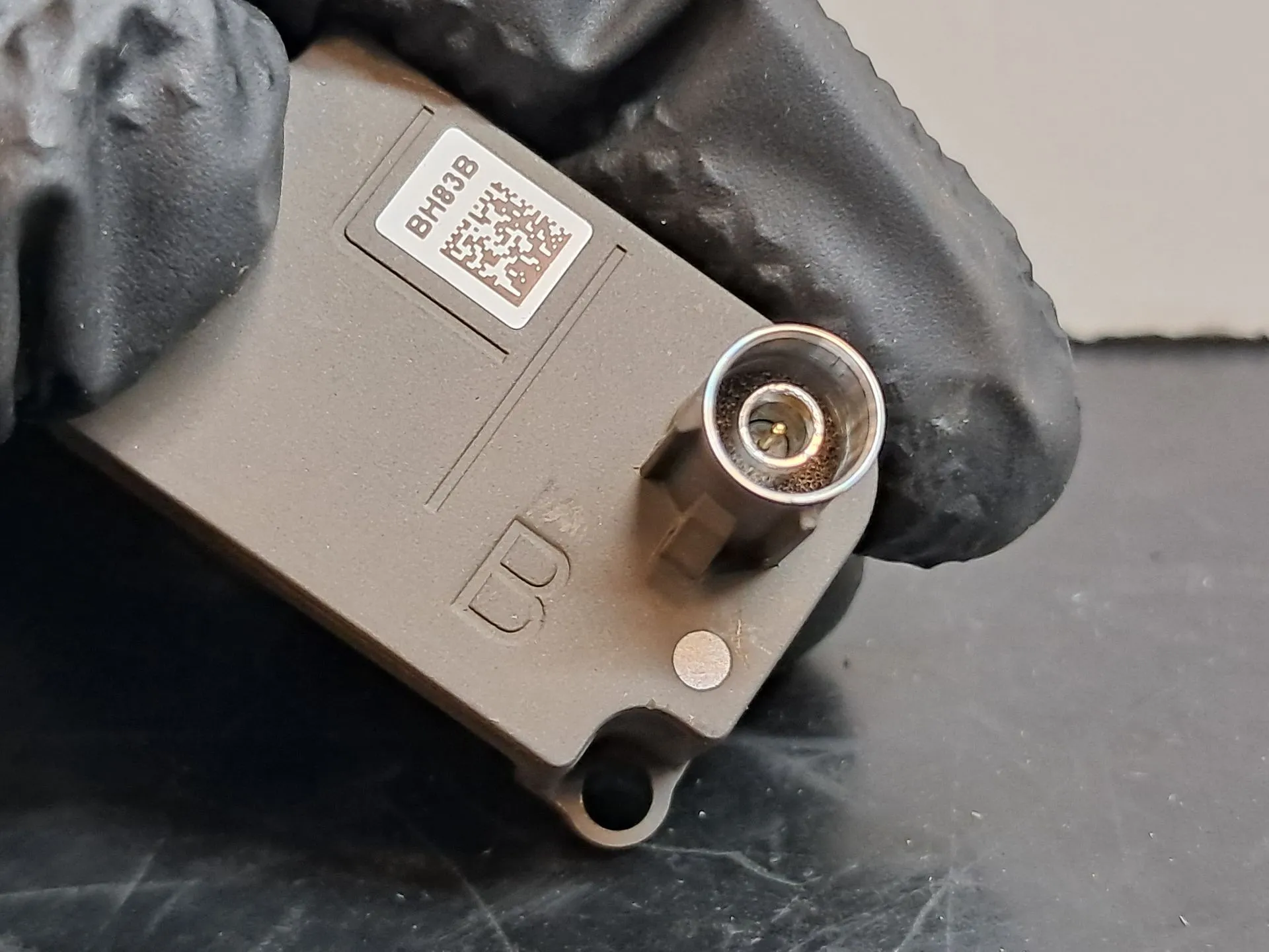 Câmera frontal TESLA Model Y (5YJY) Imagem-3