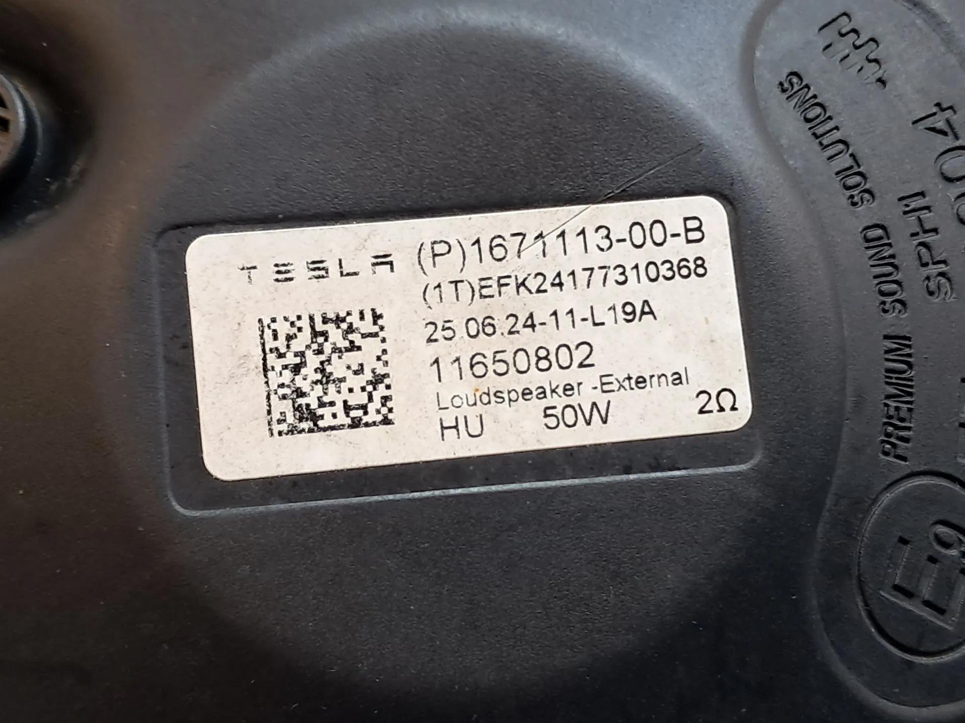 Besouro TESLA Model Y (5YJY) Imagem-2