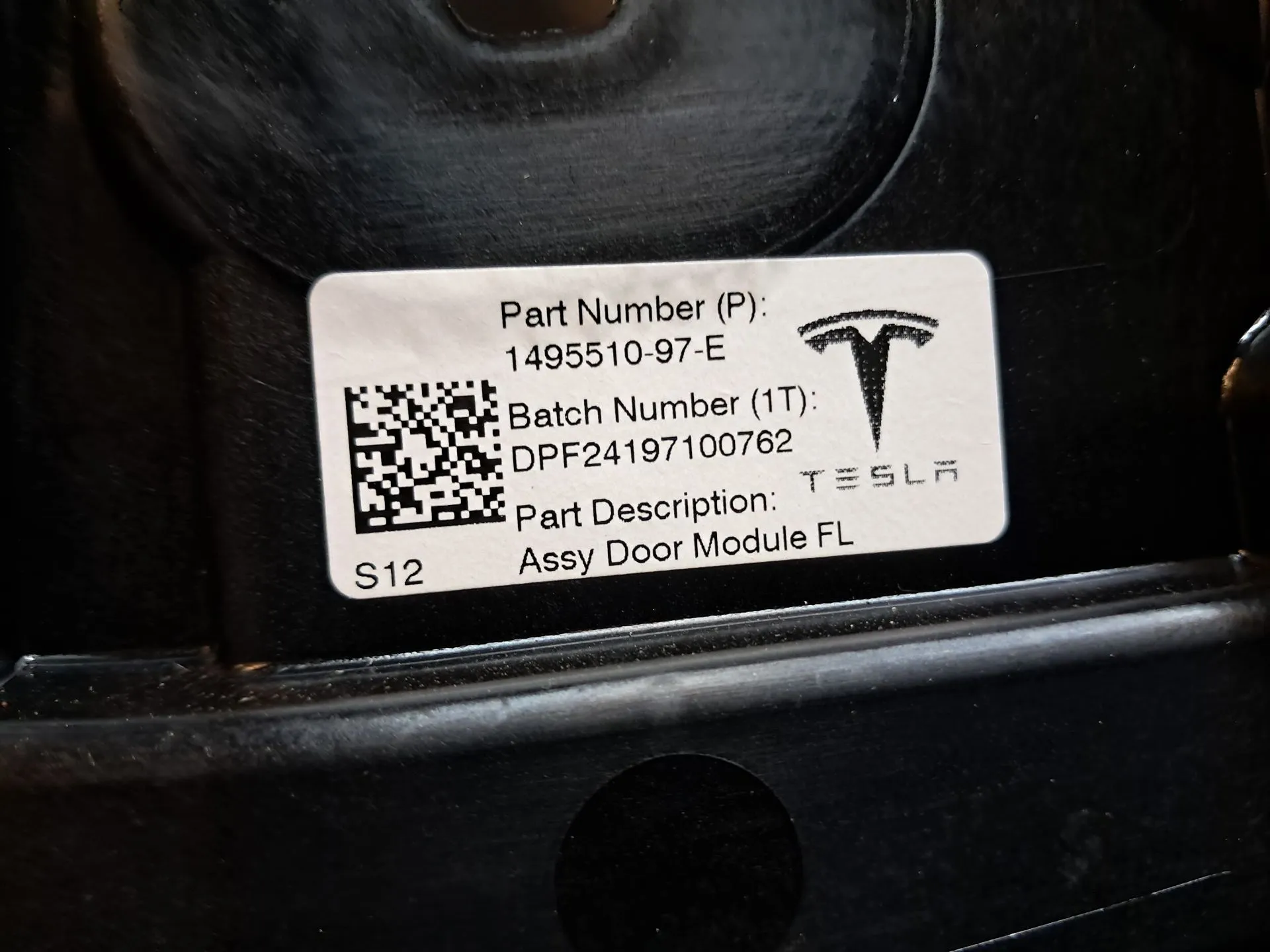 Elevador vidros frente esquerdo TESLA Model Y (5YJY) Imagem-5