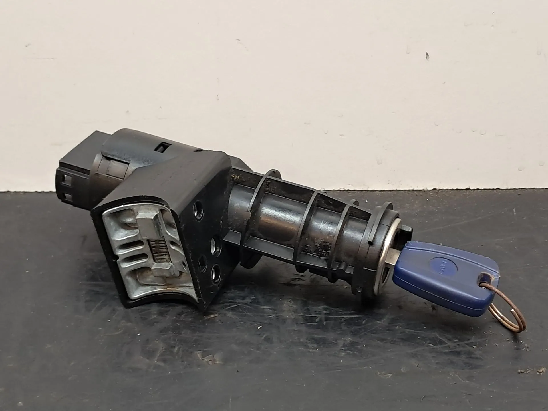 Barillet d’allumage FIAT Punto (188_)