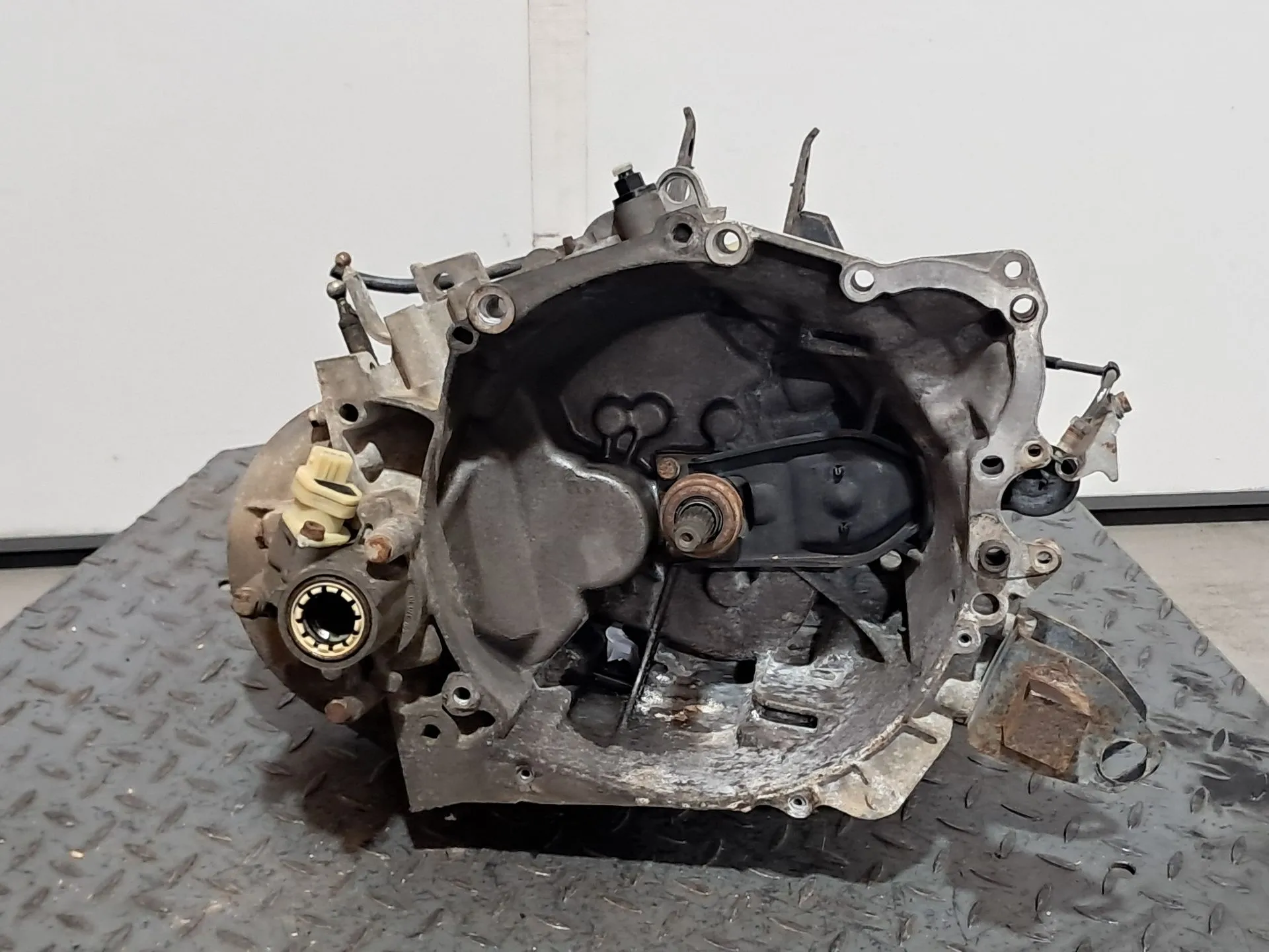 Caixa de velocidades manual TOYOTA Corolla Compact (_E11_) Imagem-10