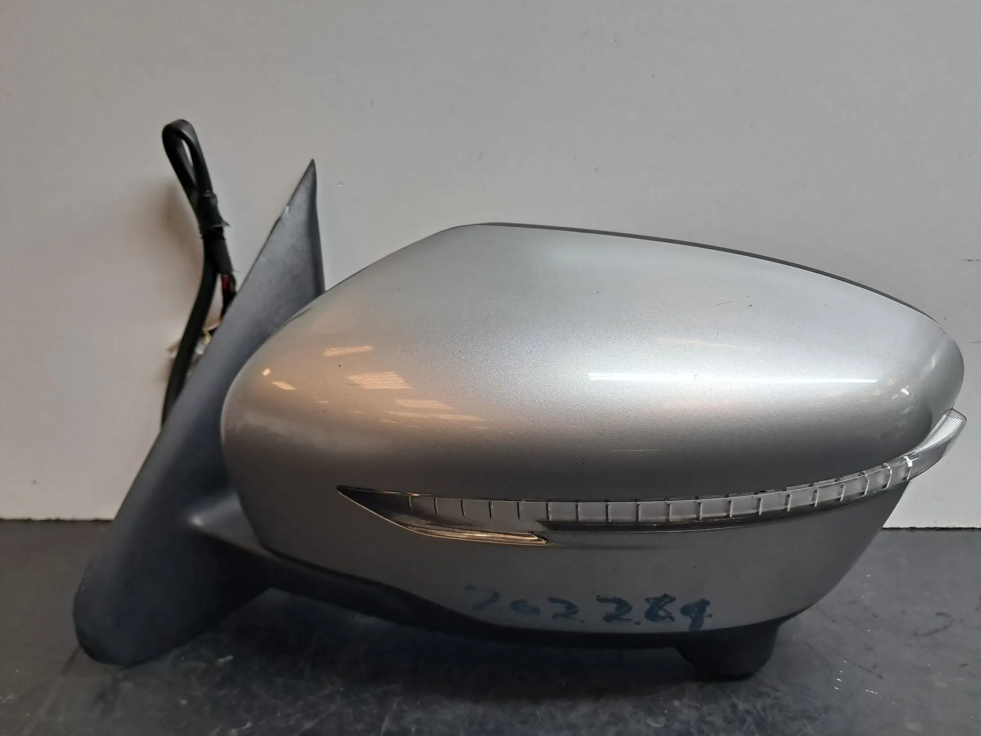 Left mirror NISSAN Juke (F15)