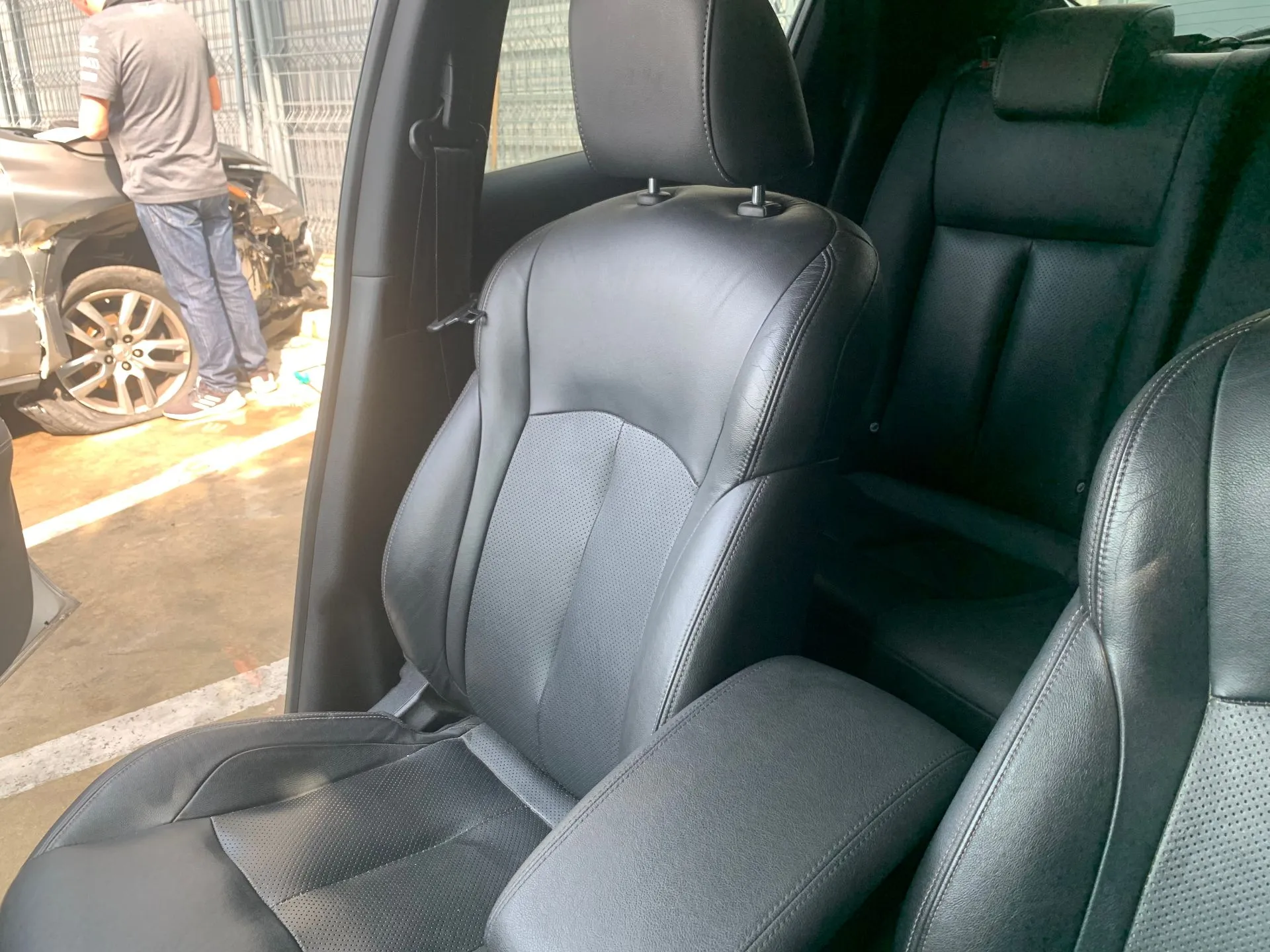 Conjunto de bancos NISSAN Juke (F15) Imagem-1