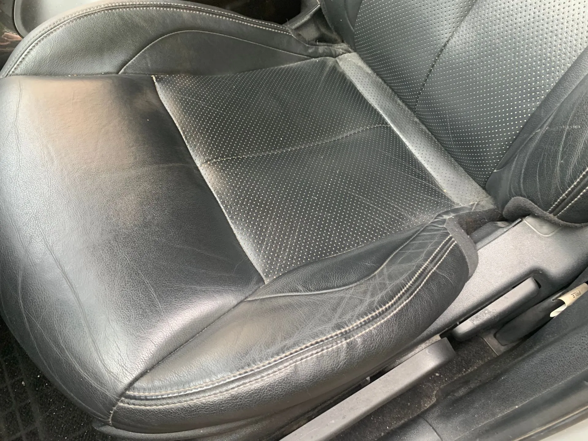 Conjunto de bancos NISSAN Juke (F15) Imagem-4