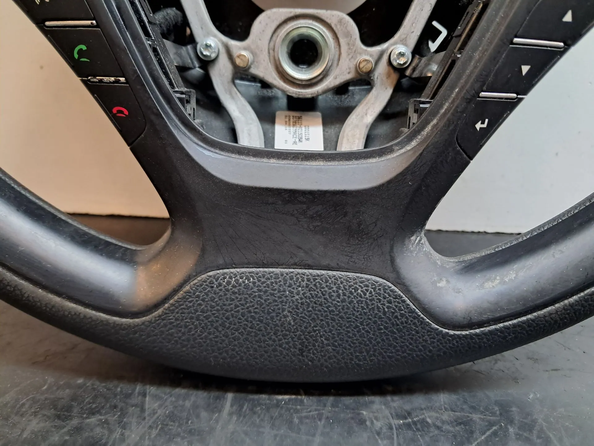 Volante de dirección KIA Ceed (JD) Imagem-1