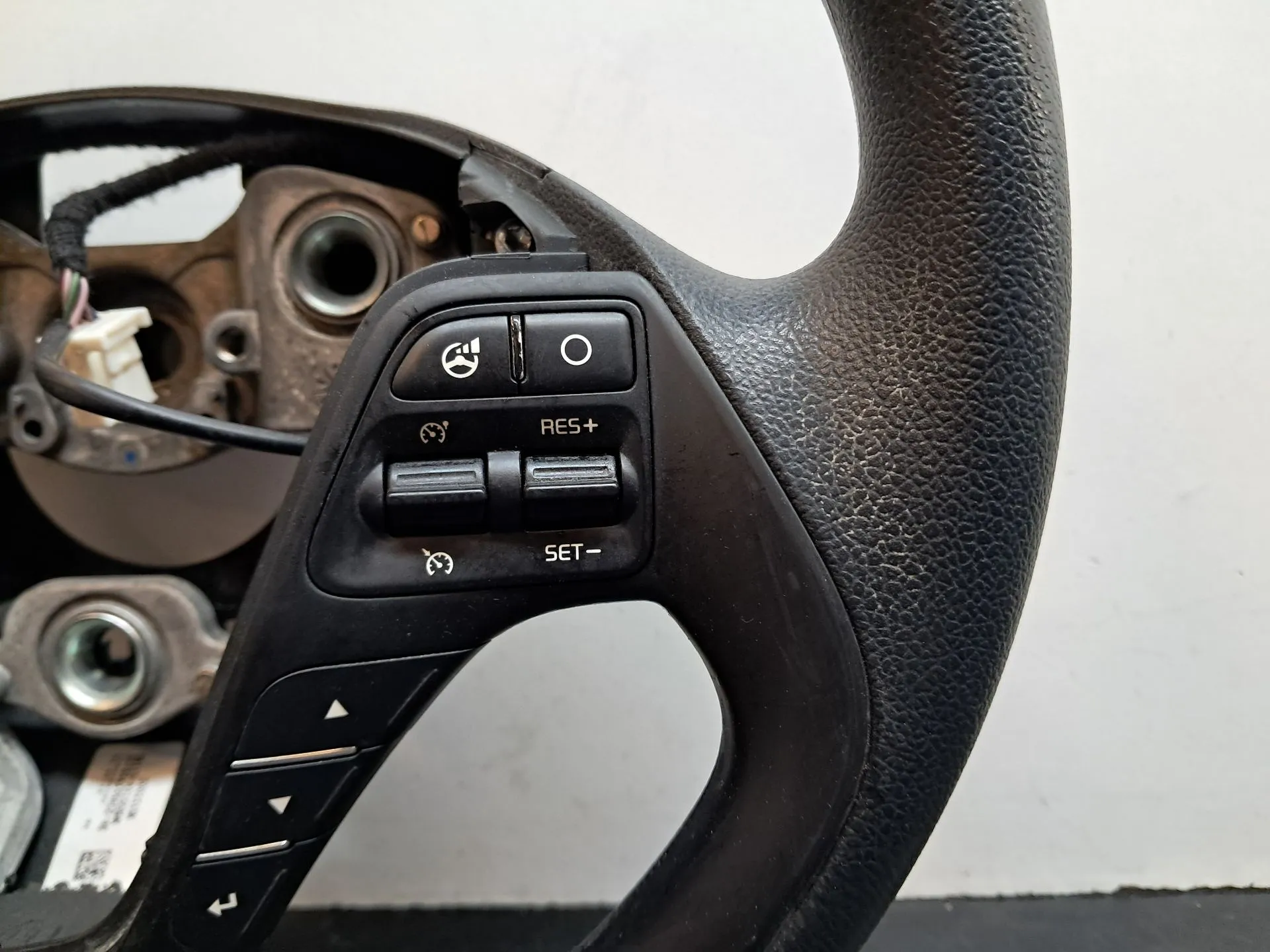 Volante de dirección KIA Ceed (JD) Imagem-8