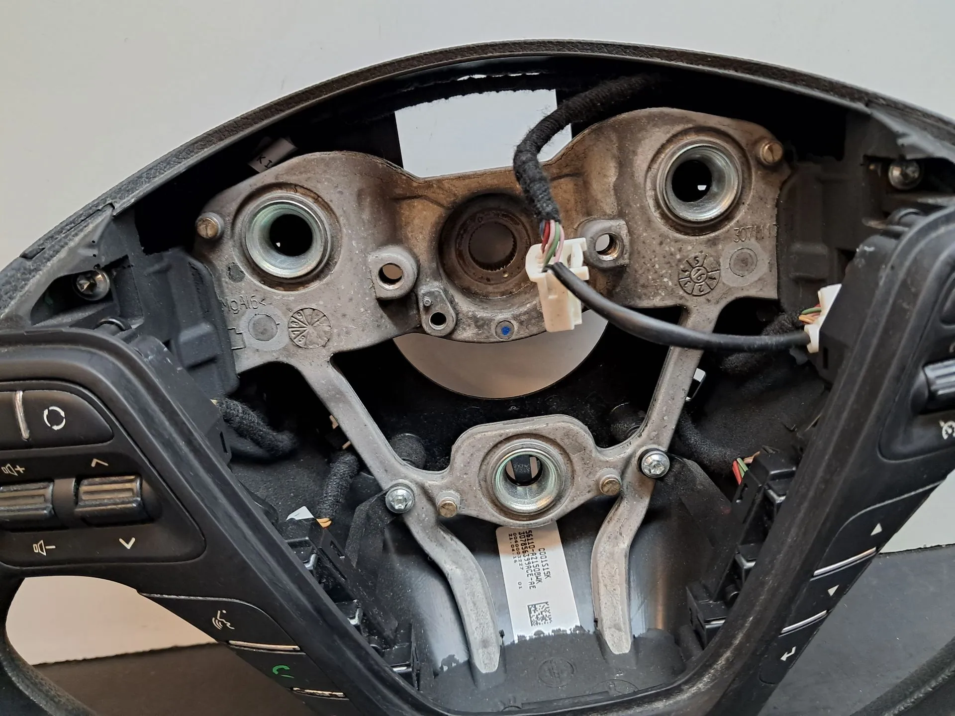 Volante de dirección KIA Ceed (JD) Imagem-10