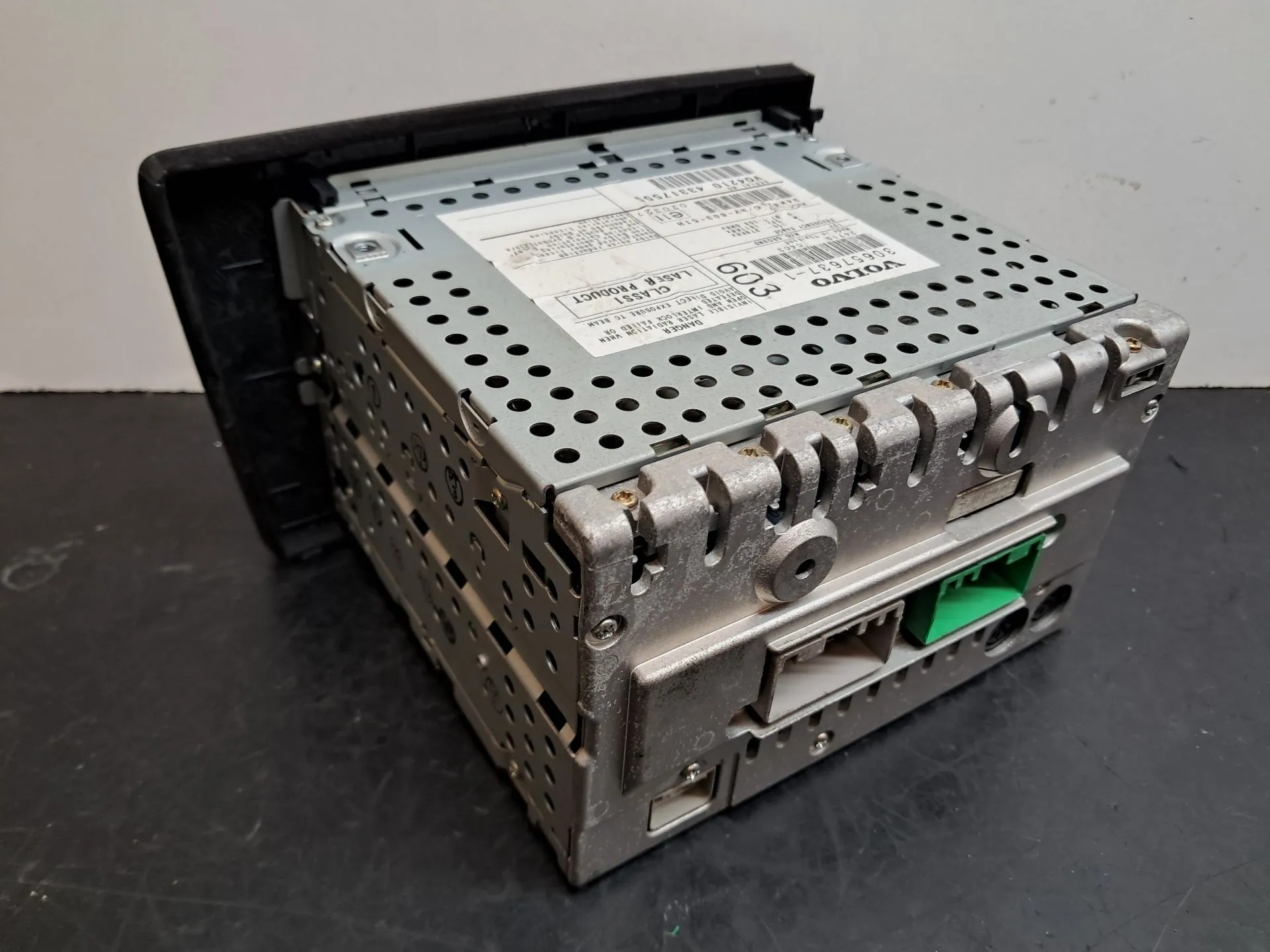 Rádio / auto-rádio VOLVO S60 I (384) Imagem-2