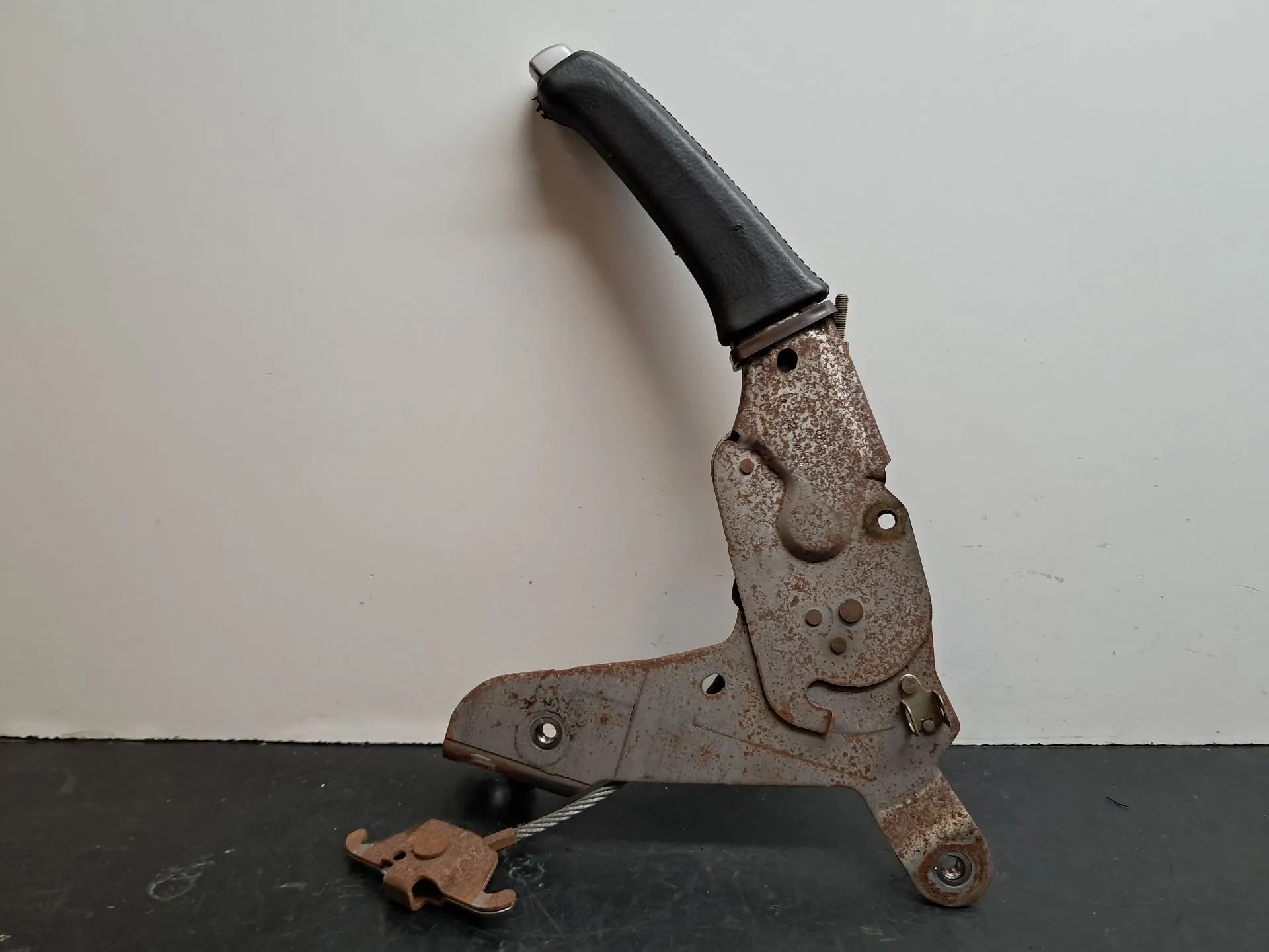 Travão de mão / parque VOLVO S60 I (384)