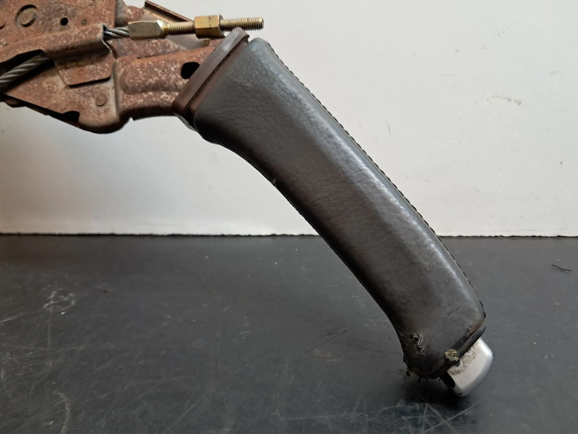 Travão de mão / parque VOLVO S60 I (384) Imagem-1