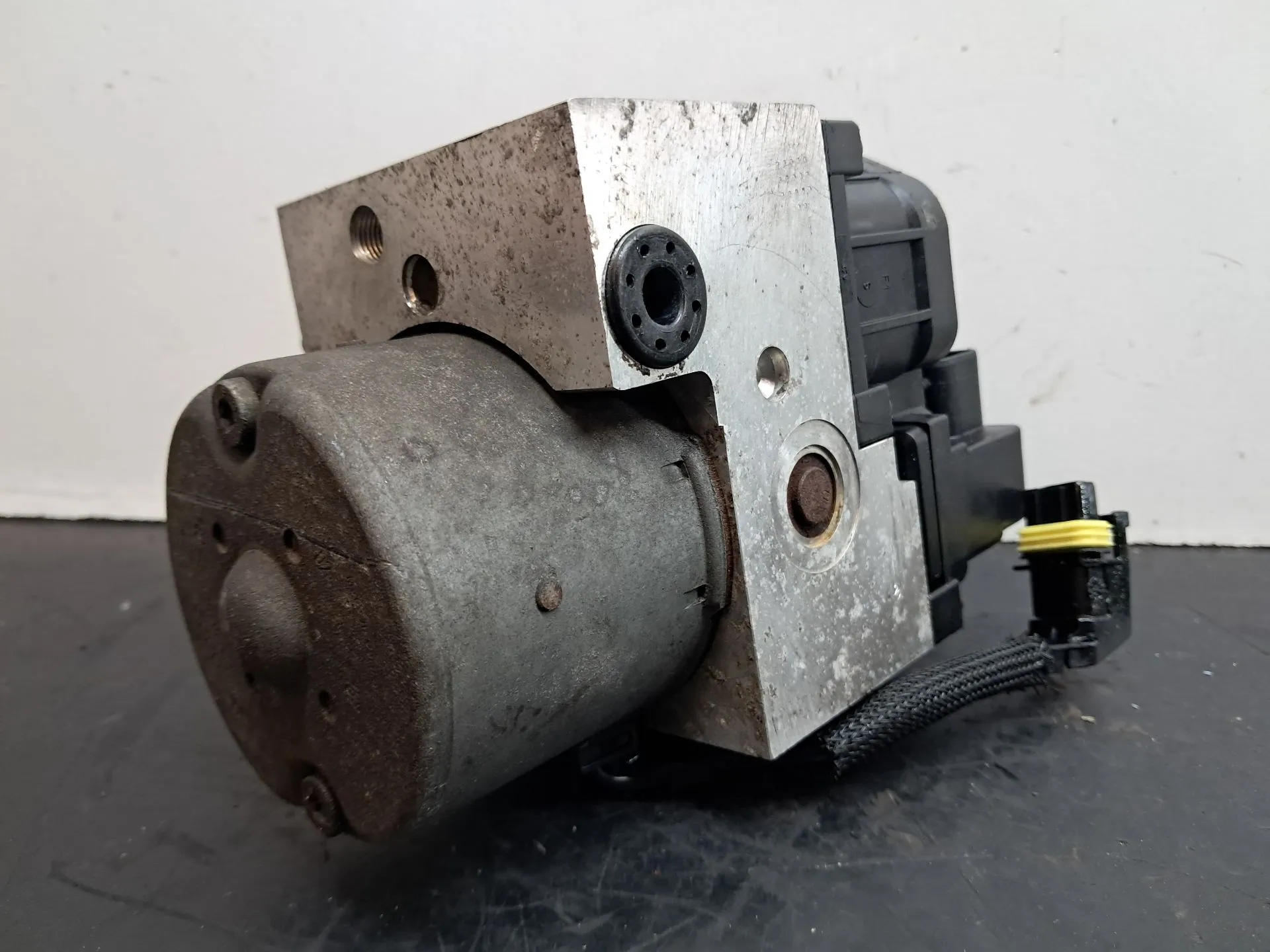 ABS SMART City-Coupé (450) Imagem-4