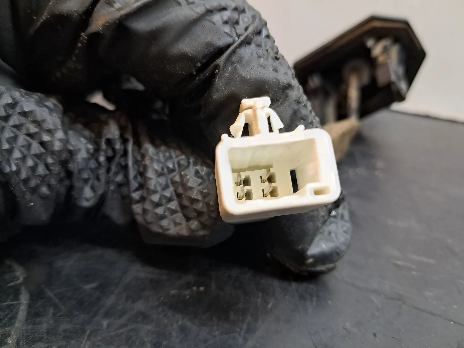 Câmera traseira SUZUKI SX4 S-Cross (JY) Imagem-3