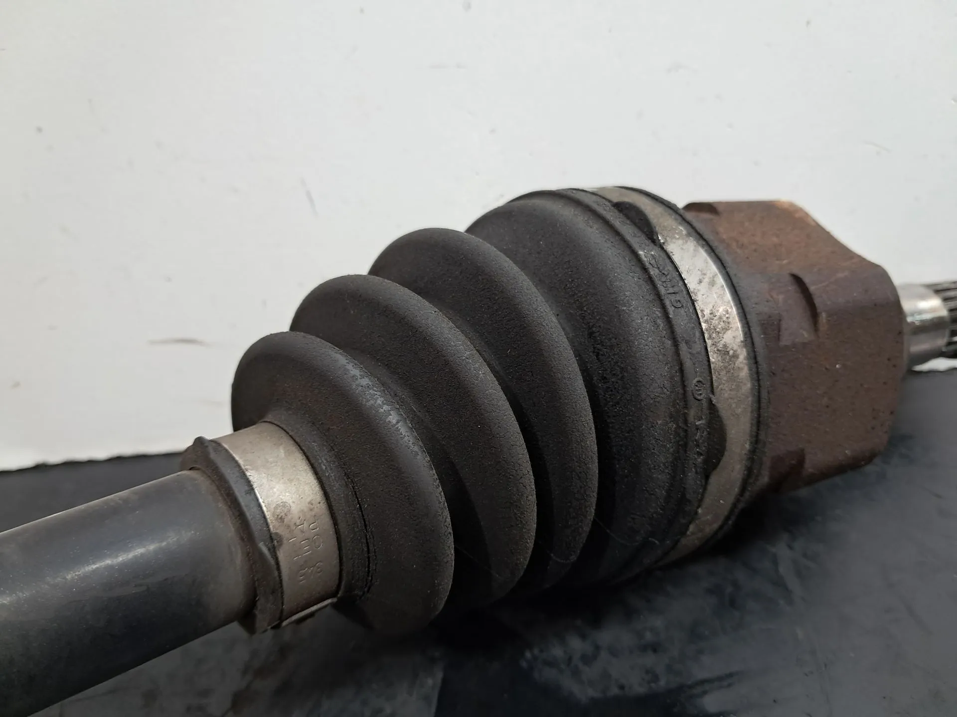 Transmissão frente esquerda TOYOTA Yaris (_P9_) Imagem-3