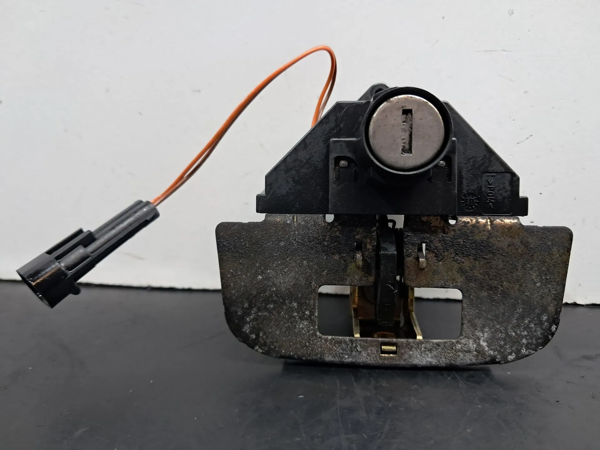 Serrure / verrou coffre SMART City-Coupé (450) Imagem-1