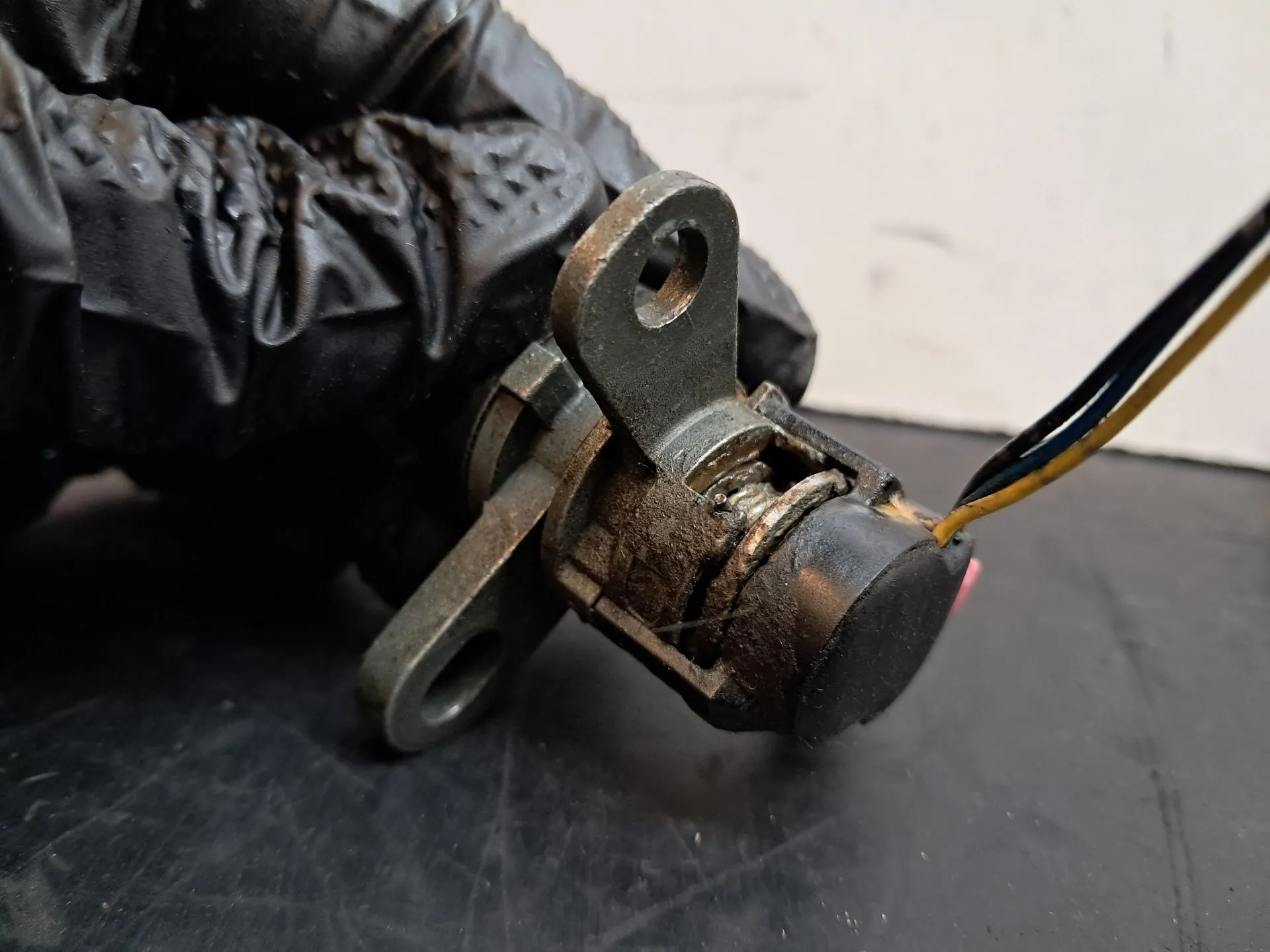 Canhão de porta NISSAN Almera II Sedan (N16) Imagem-3