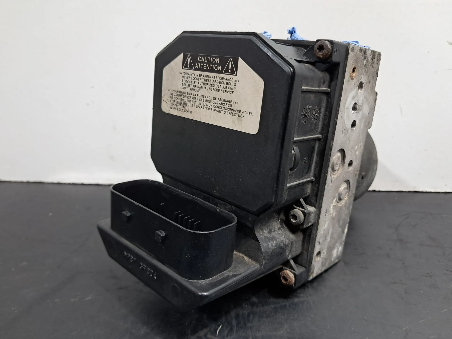 ABS TOYOTA Avensis Liftback (_T25_)