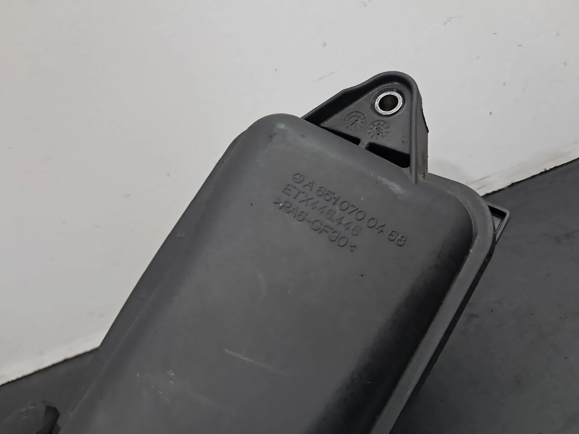 Réservoir générique MERCEDES-BENZ Classe E (W212) Imagem-1