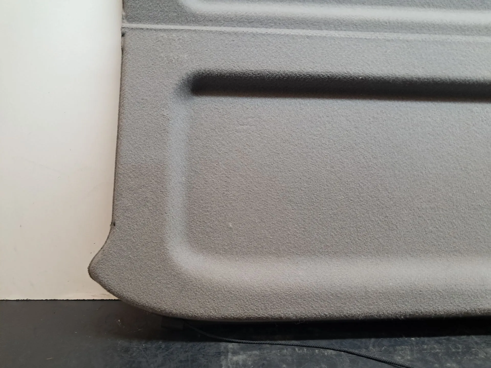 Chapeleira / tampo da mala MAZDA 323 F VI (BJ) Imagem-6