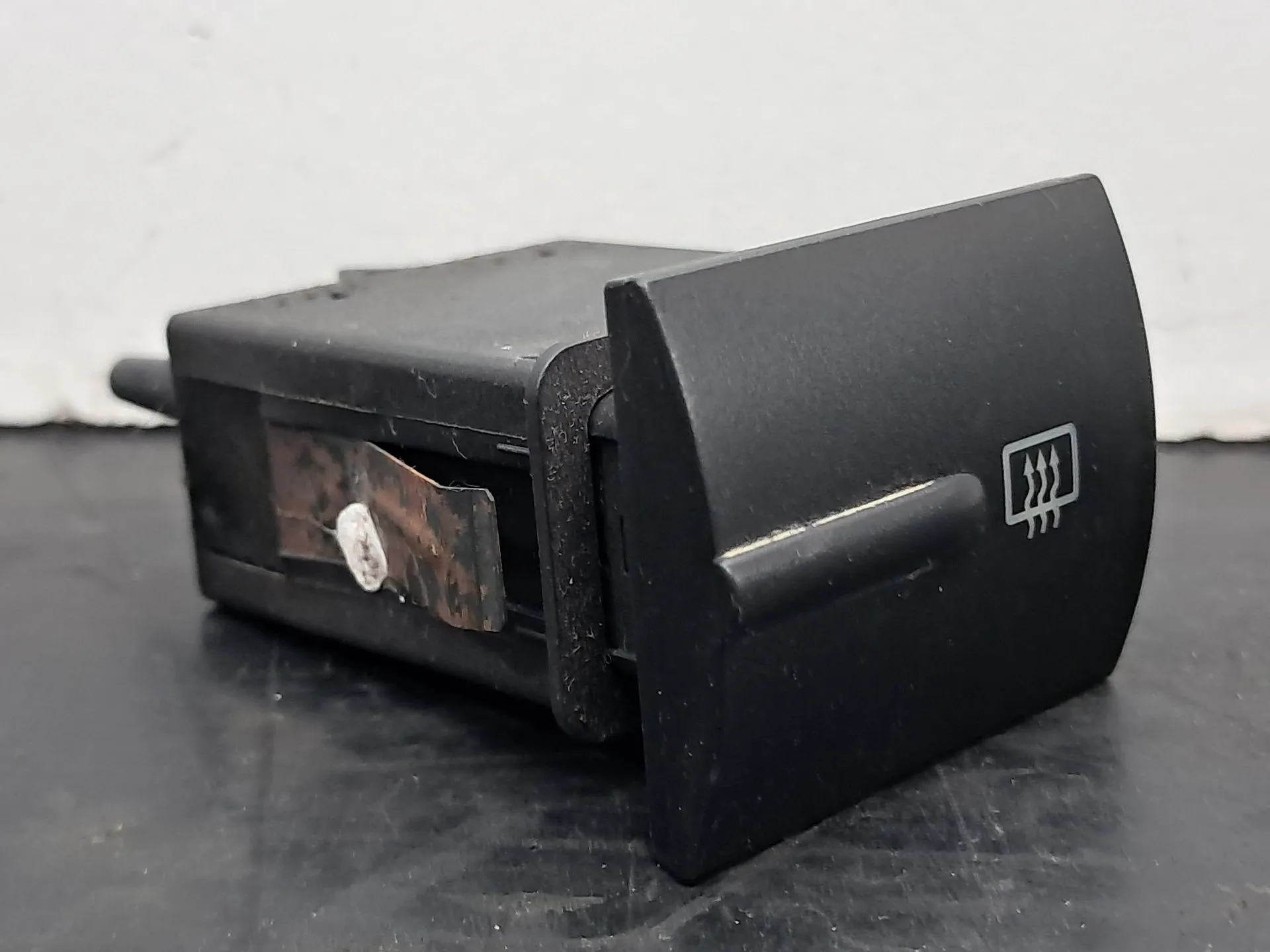 Botón / interruptor desempañador trasero SEAT Leon (1M1)