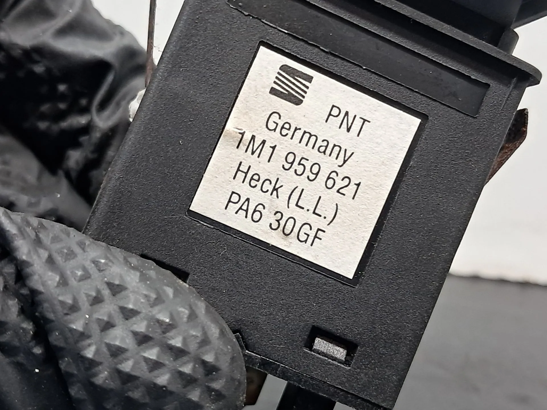 Botón / interruptor desempañador trasero SEAT Leon (1M1) Imagem-4