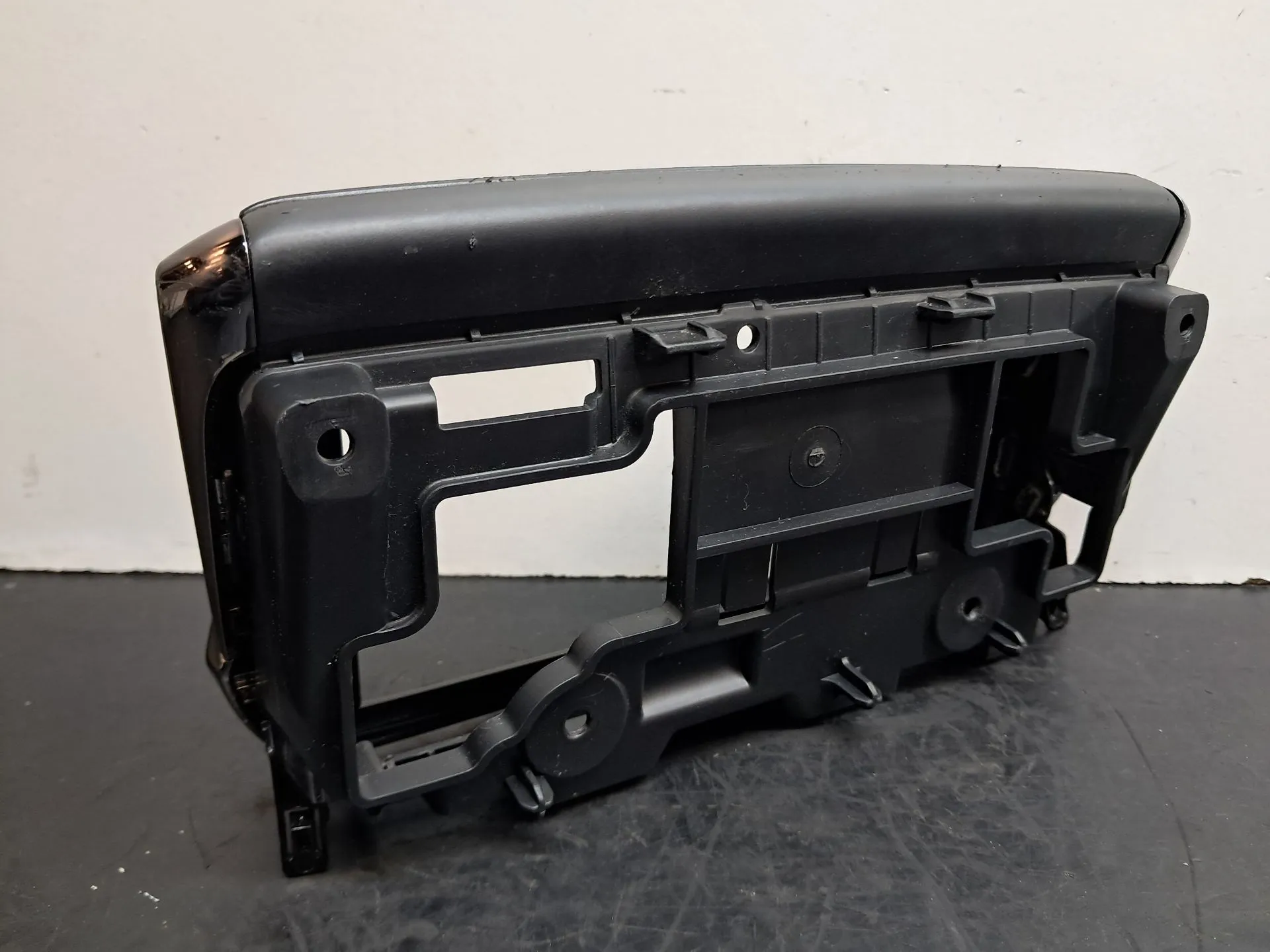 Tampa / cobertura genérica PEUGEOT 208 Imagem-2