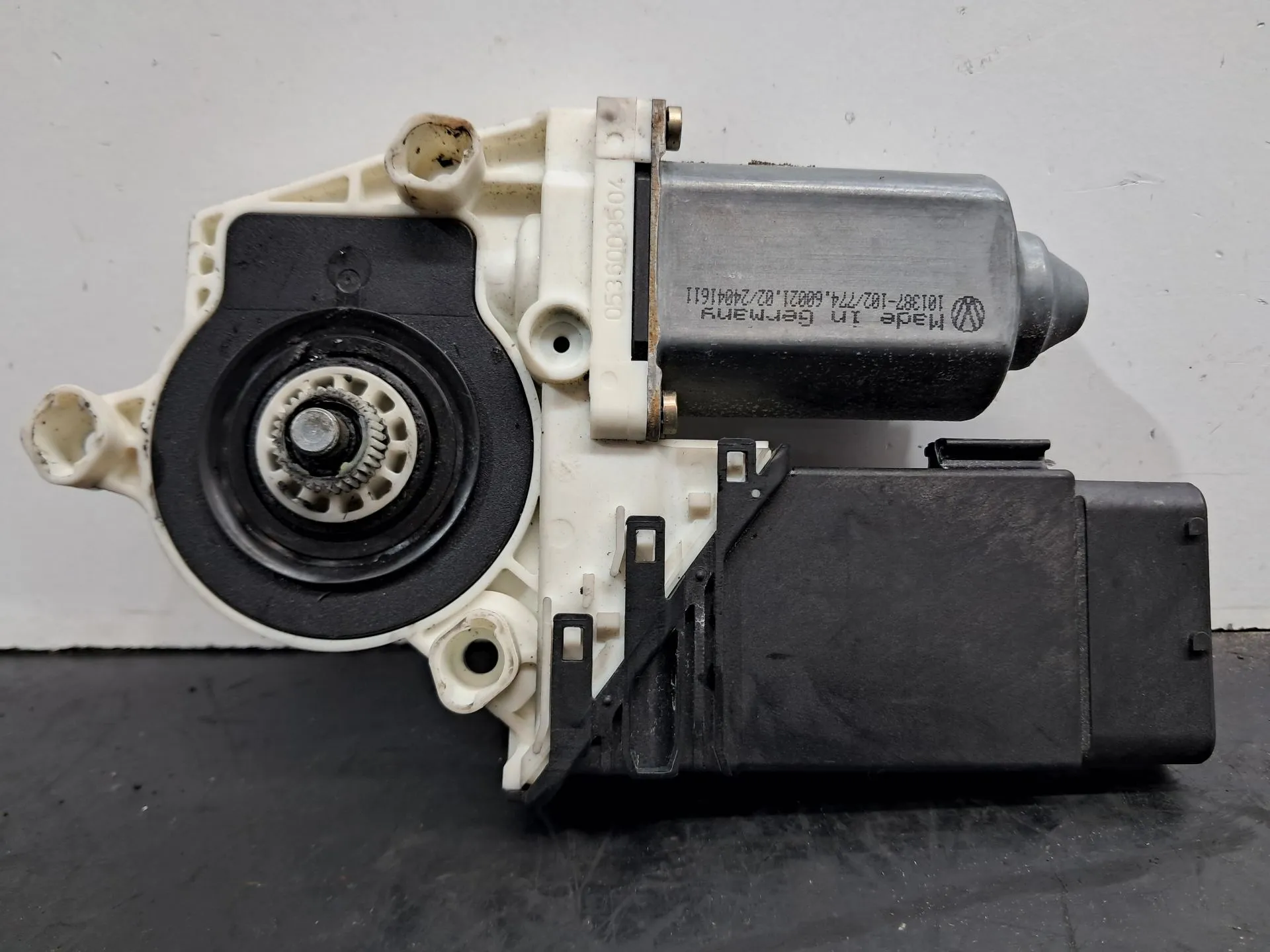 Motor Elevalunas Delantero Izquierdo SEAT Leon (1M1) Imagem-1