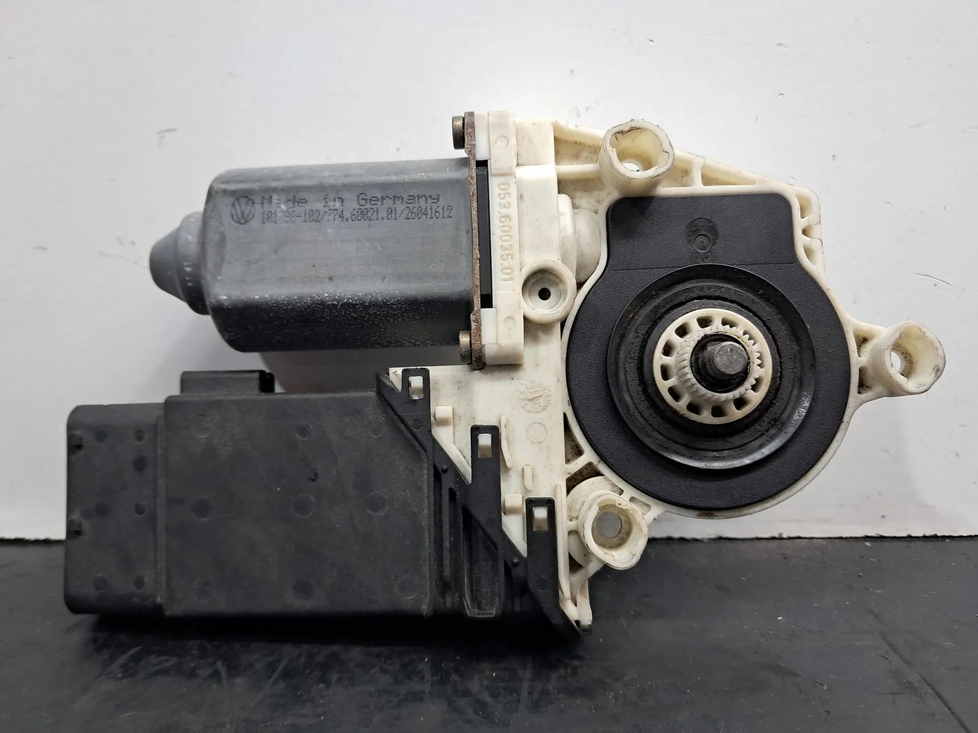 Motor Elevalunas Delantero Derecho SEAT Leon (1M1) Imagem-1