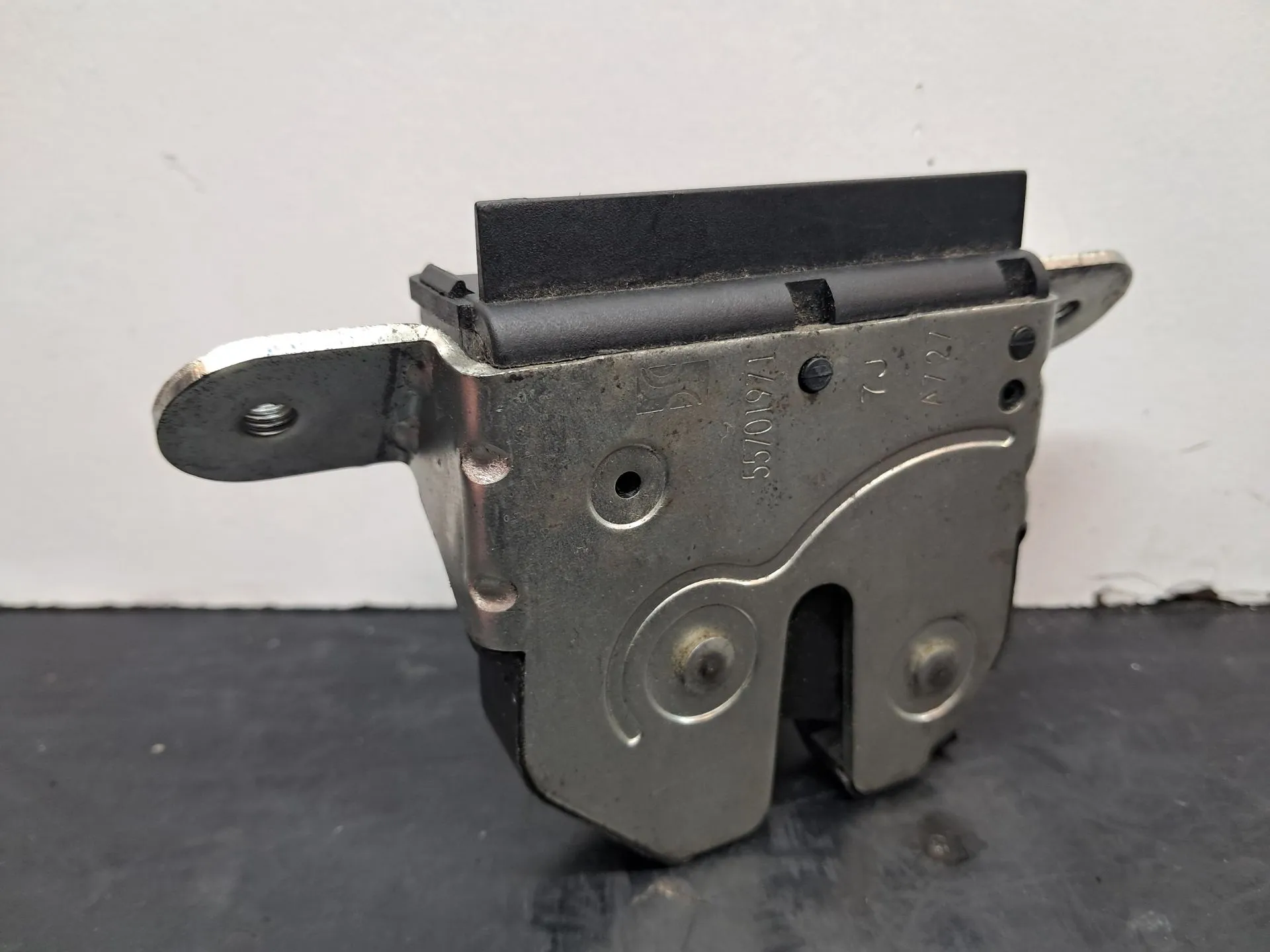 Serrure / verrou coffre FIAT Punto (199_) Imagem-2