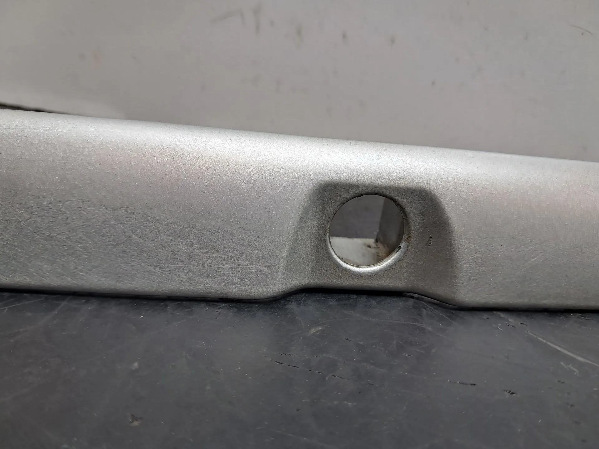 Moldura puerta / tapa del maletero AUDI A3 (8L1) Imagem-3