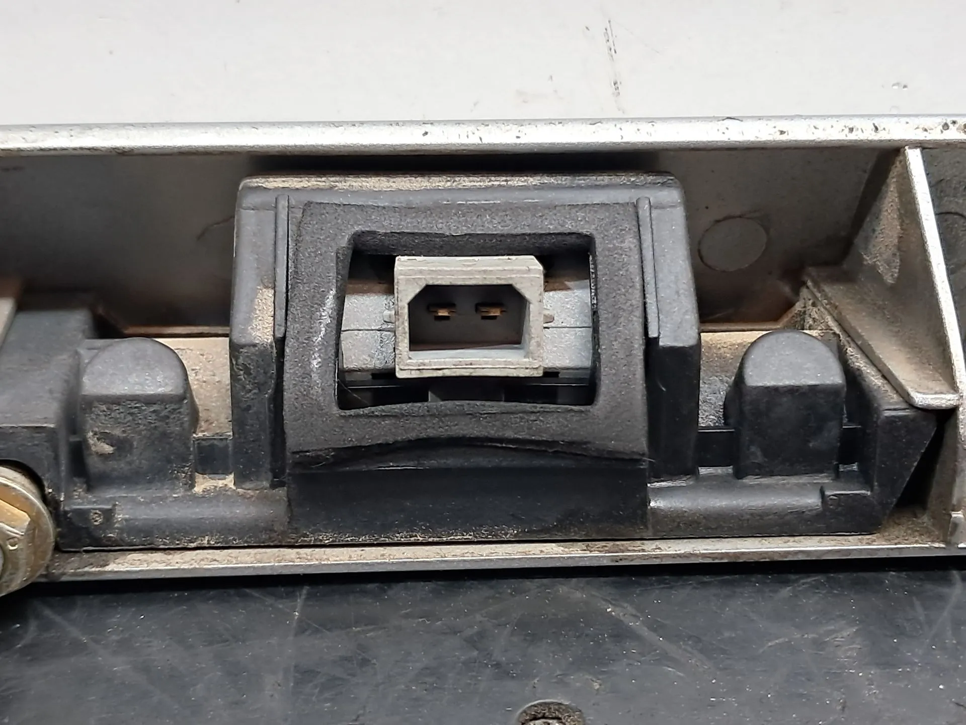 Moldura puerta / tapa del maletero AUDI A3 (8L1) Imagem-9