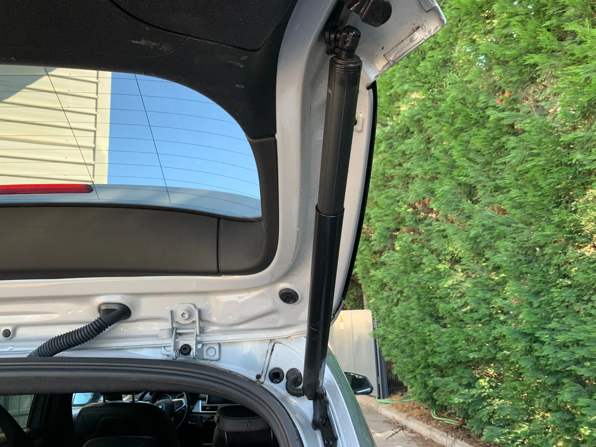 Amortisseur de coffre BMW 2 Gran Tourer (F46)