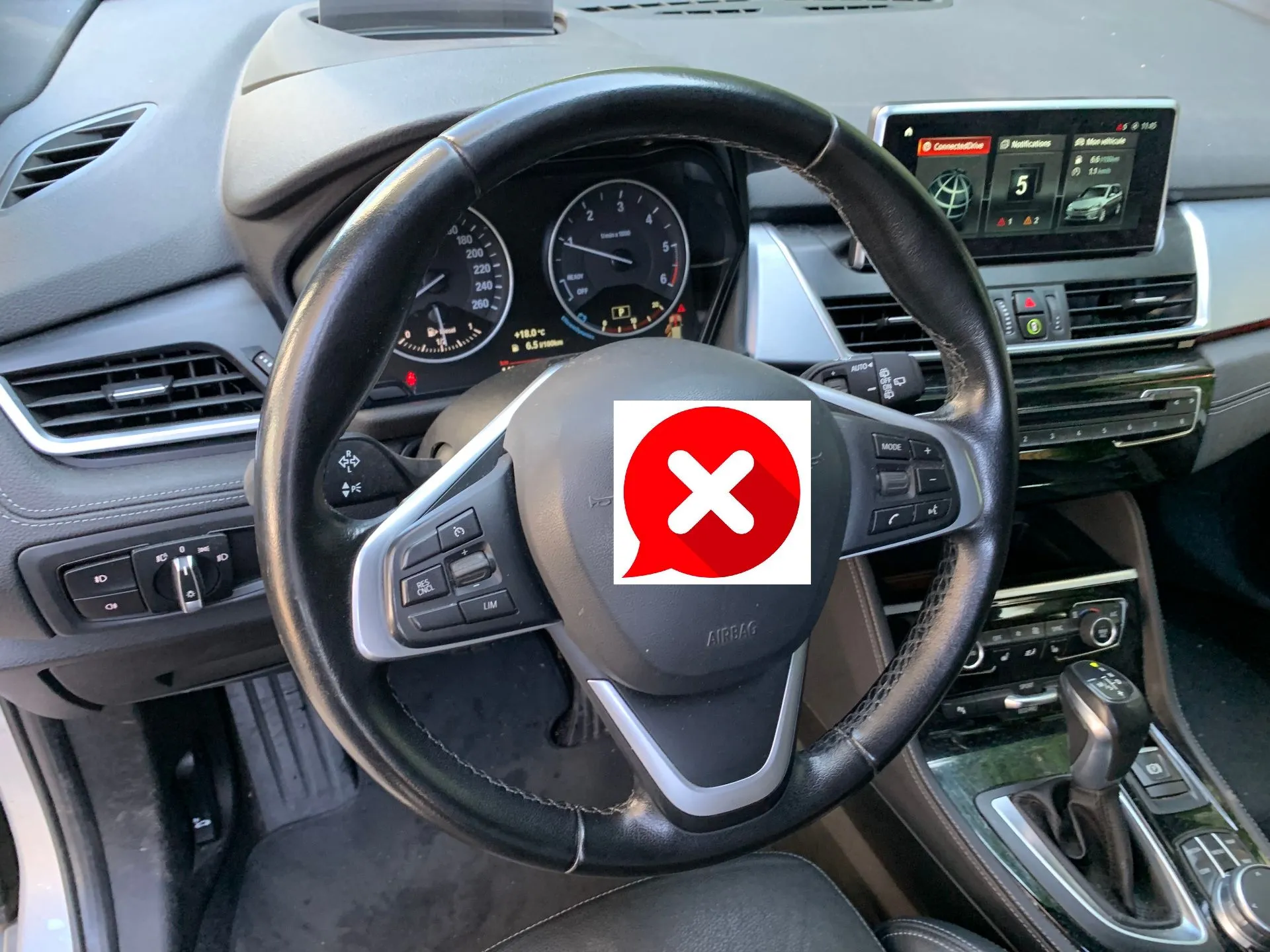 Volant de direction BMW 2 Gran Tourer (F46) Imagem-1