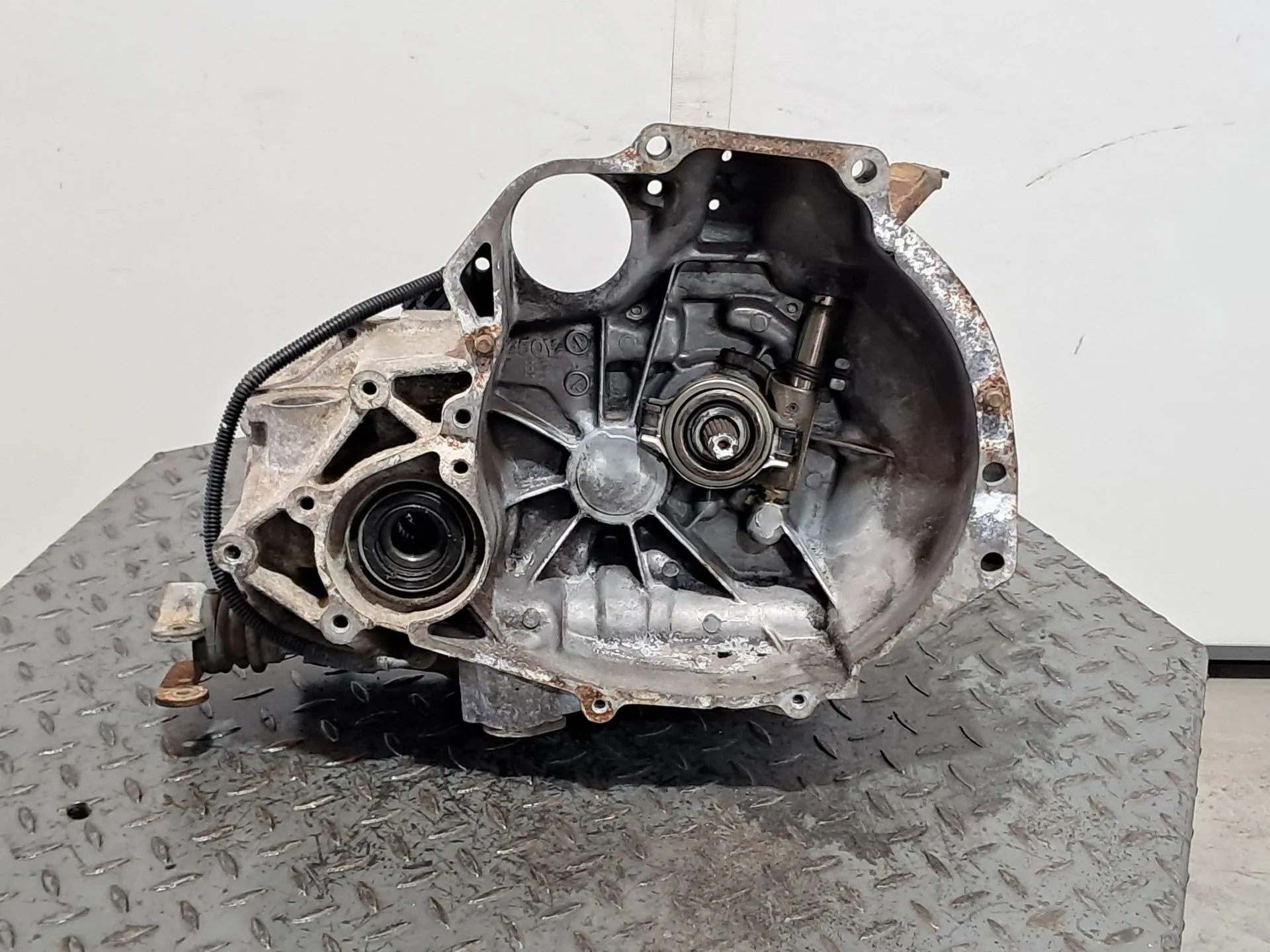 Caixa de velocidades manual NISSAN Micra II (K11) Imagem-10