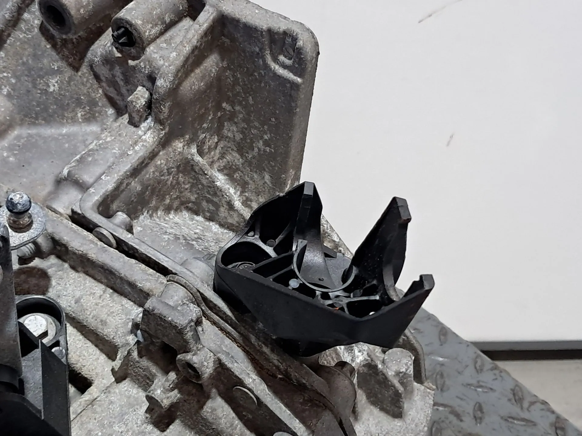 Caixa de velocidades manual RENAULT Clio III (BR0/1, CR0/1) Imagem-10