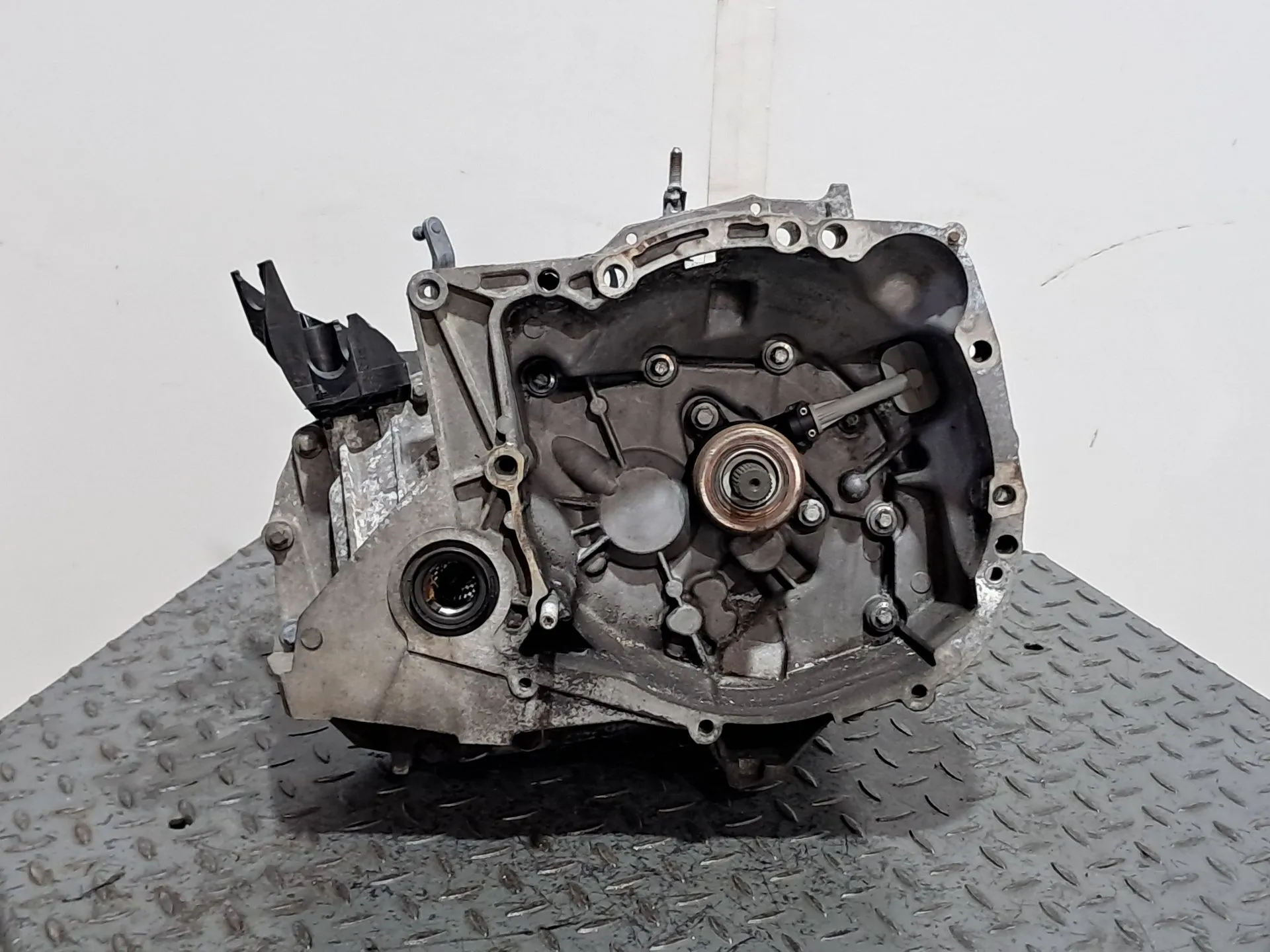 Caixa de velocidades manual RENAULT Clio III (BR0/1, CR0/1) Imagem-12