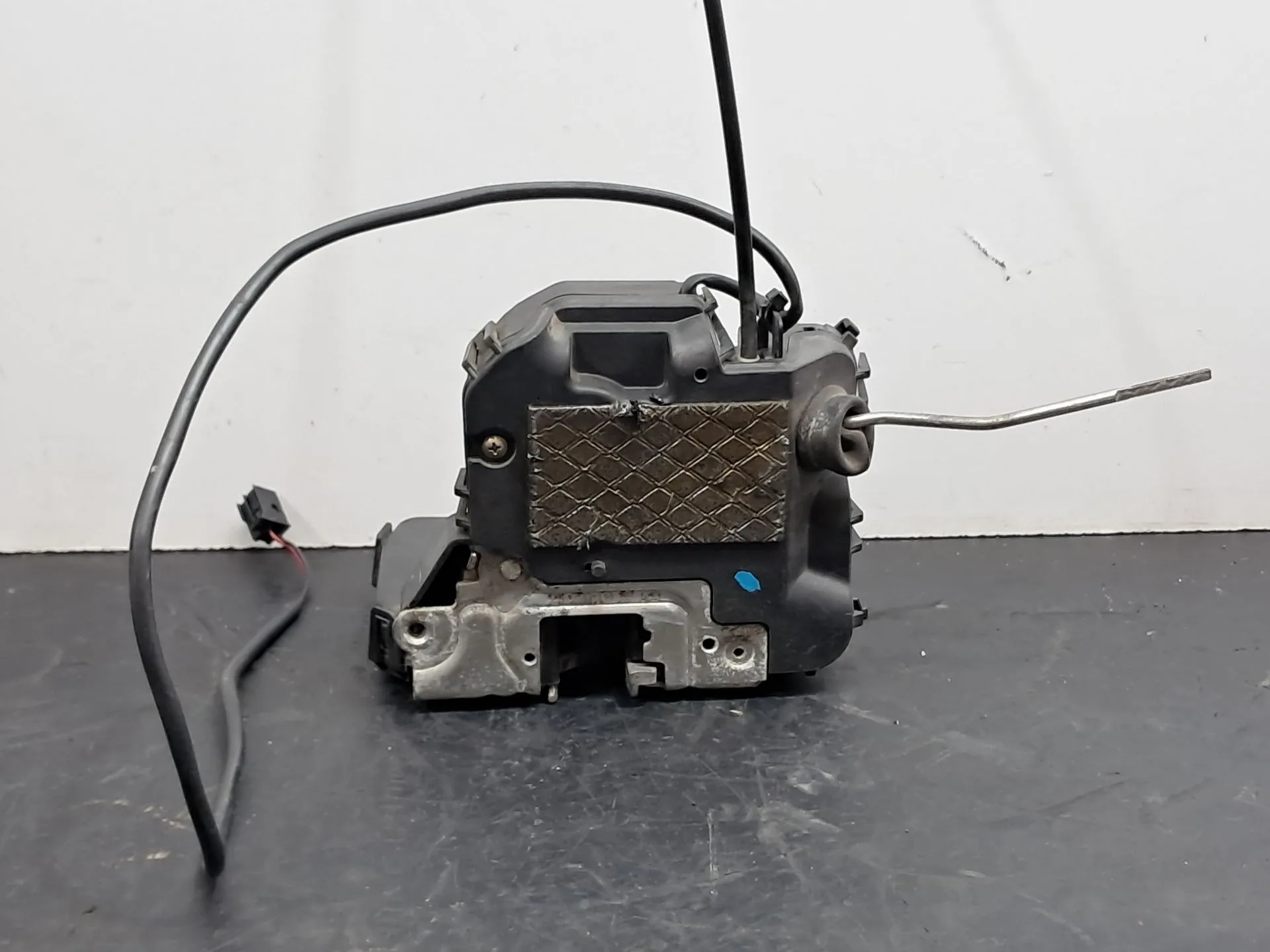 Fechadura / fecho porta frente direito MERCEDES-BENZ Classe E (W211) Imagem-5