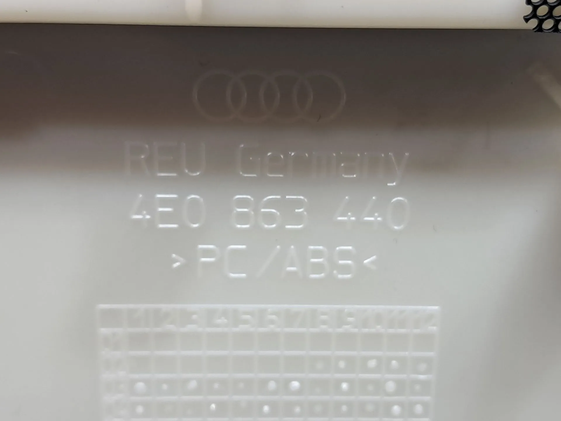 Tapa / cubierta genérica AUDI A8 (4E_) Imagem-10