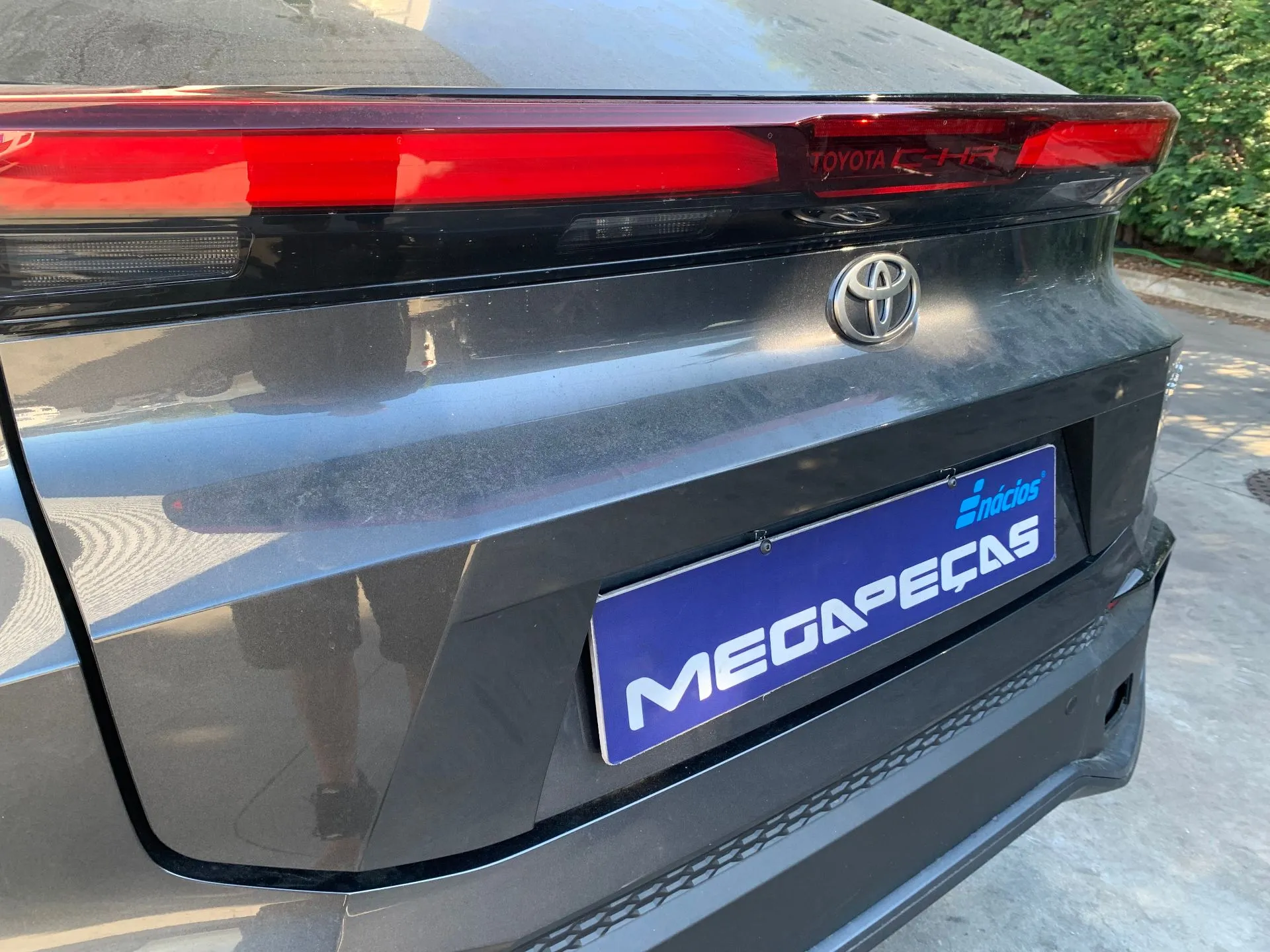 Porta / tampa da mala TOYOTA C-HR (_X2_, _H2_) Imagem-2