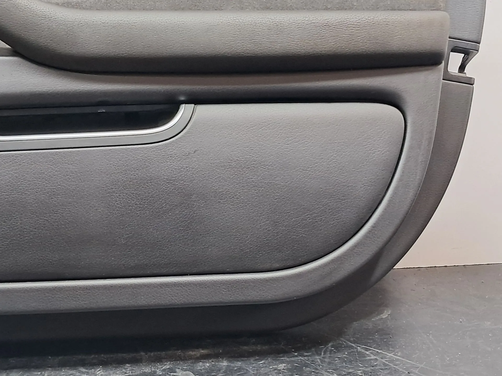 Revestimiento interior de puerta delantero derecho AUDI A8 (4E_) Imagem-1