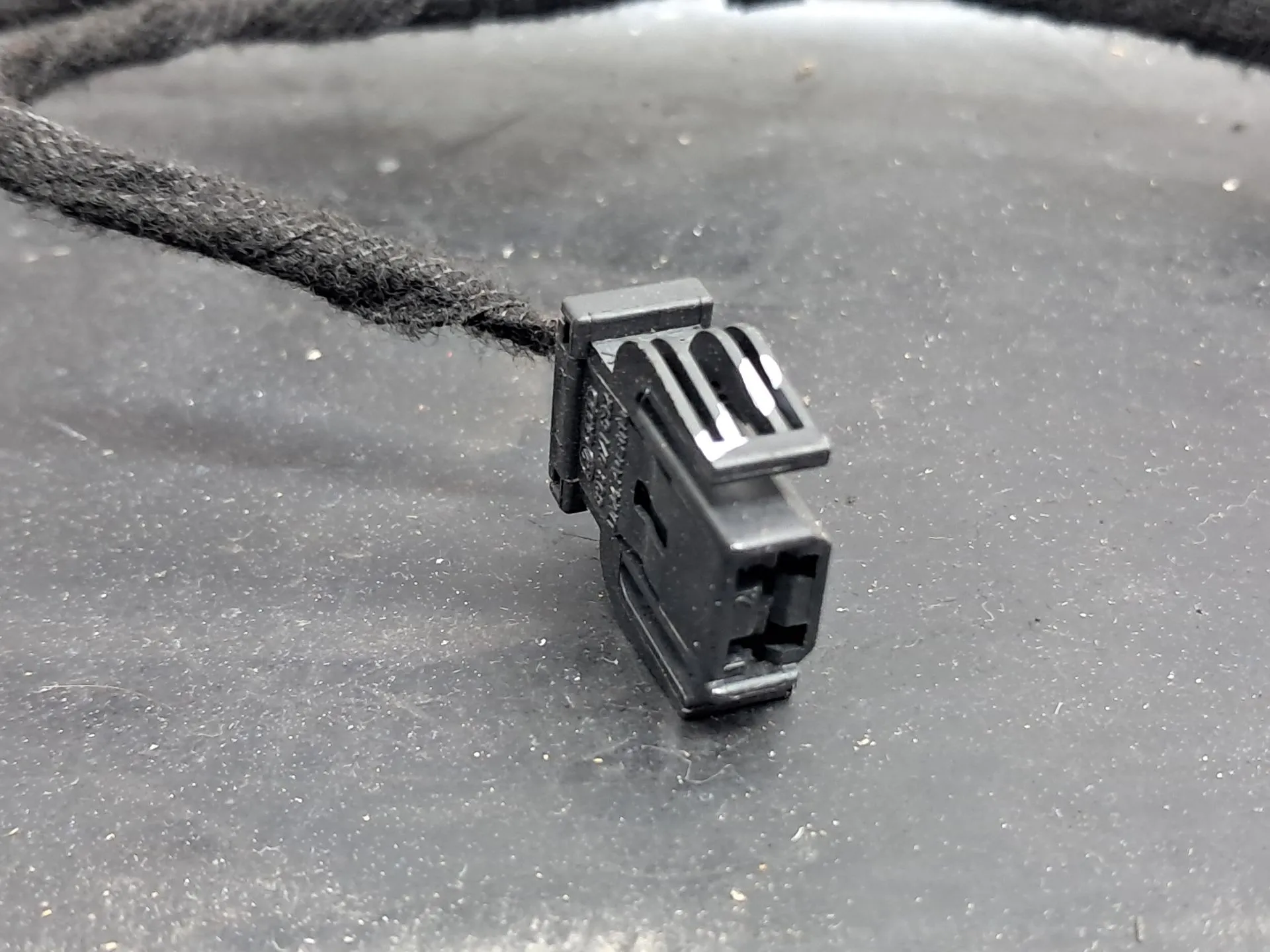 Installation électrique intérieure / câblage intérieur AUDI A8 (4E_) Imagem-5