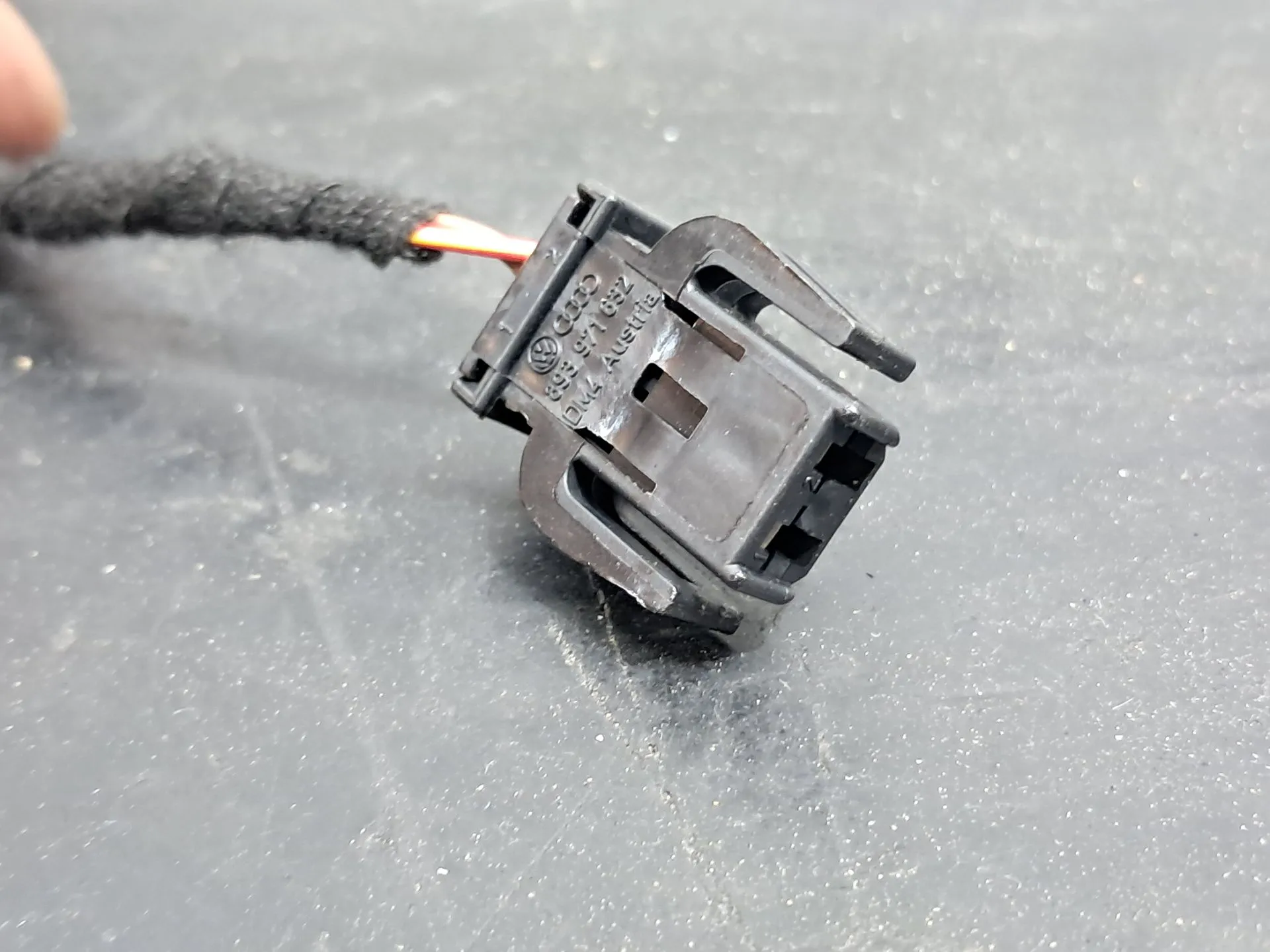 Installation électrique intérieure / câblage intérieur AUDI A8 (4E_) Imagem-3