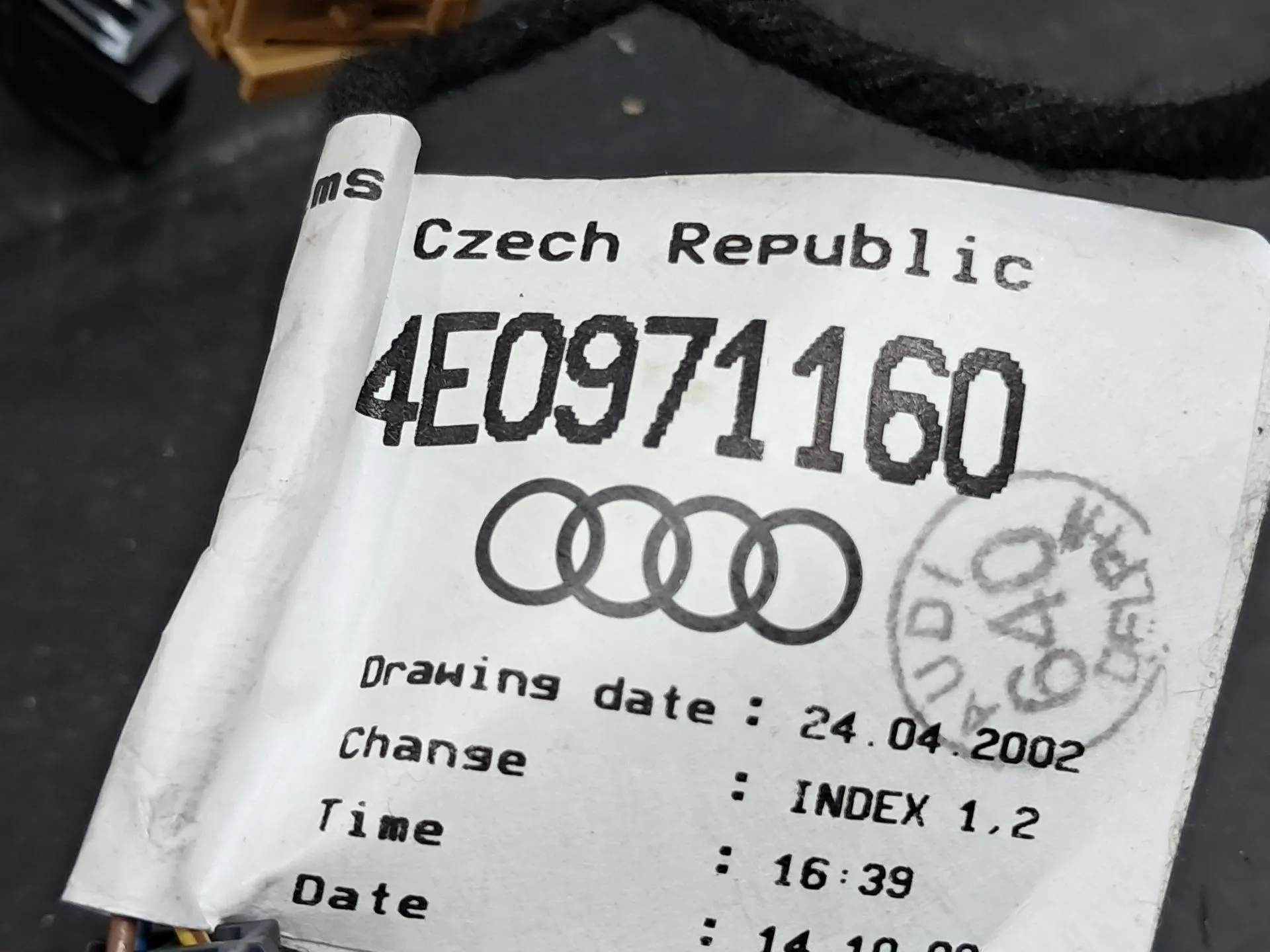 Installation électrique intérieure / câblage intérieur AUDI A8 (4E_) Imagem-11