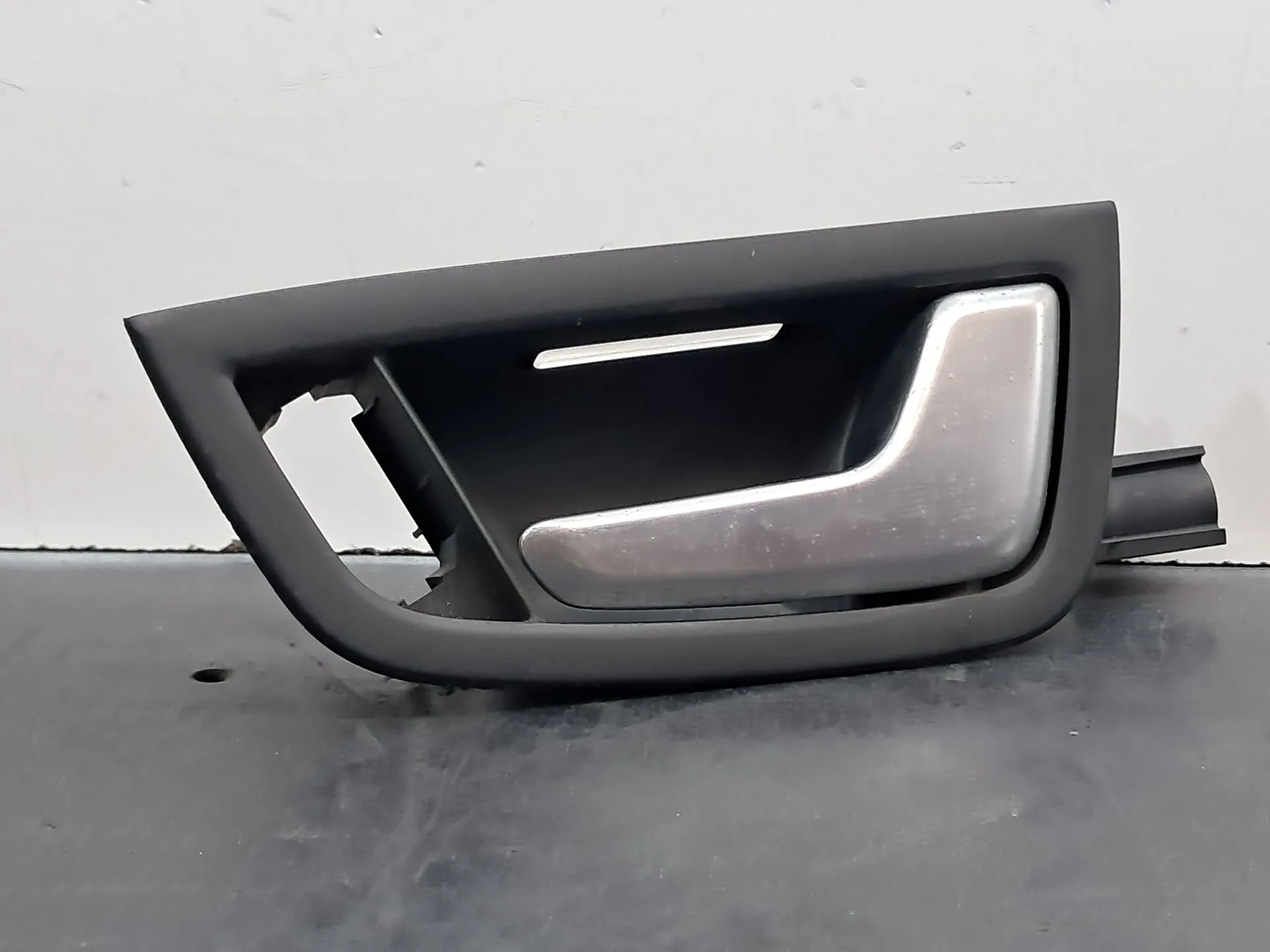 Manija interior puerta Delantero Derecho AUDI A8 (4E_)